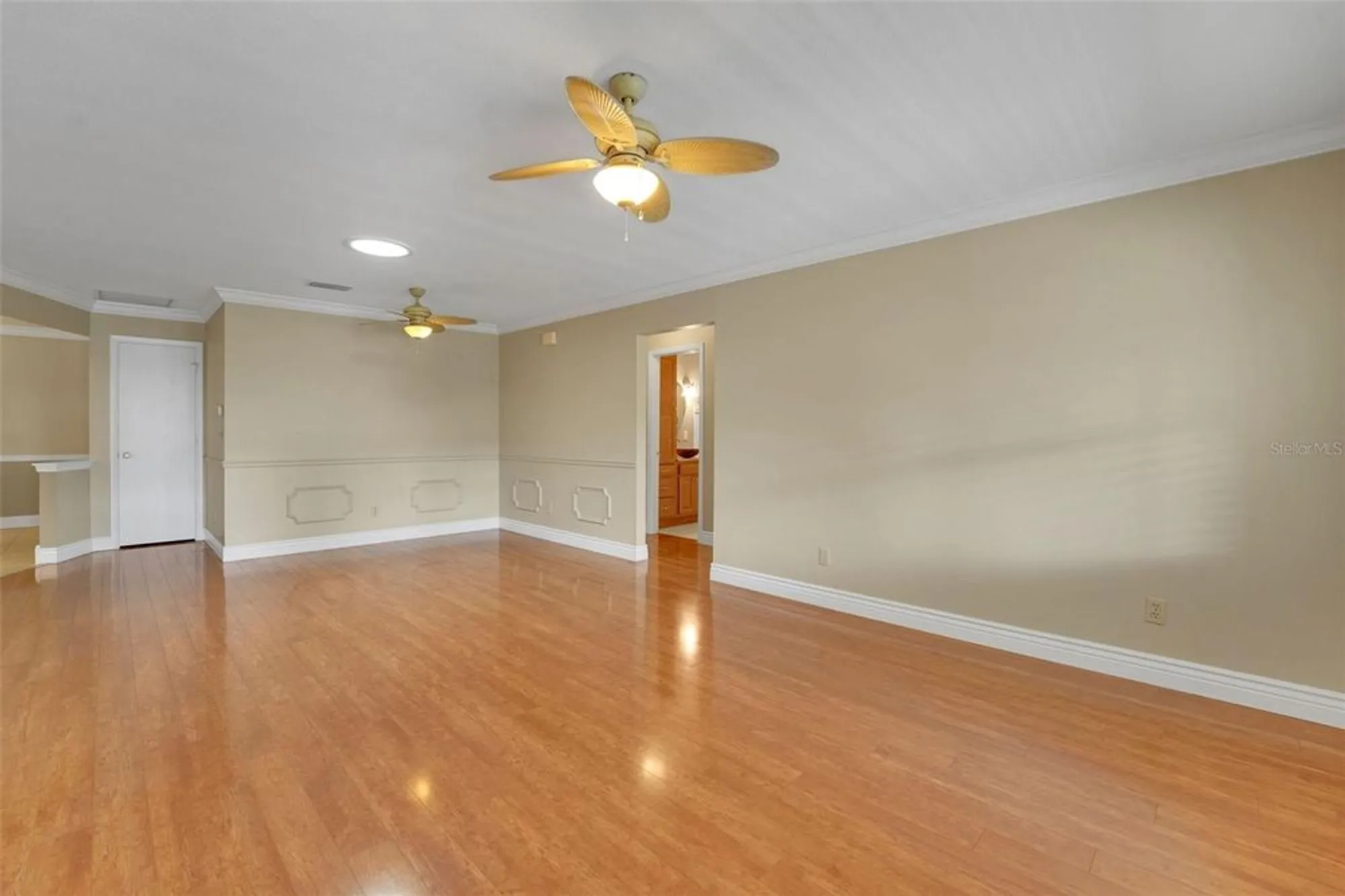 Property Slideshow image 10 of 33 | 8469 sw 92nd pl d, Ocala, FL, 34481