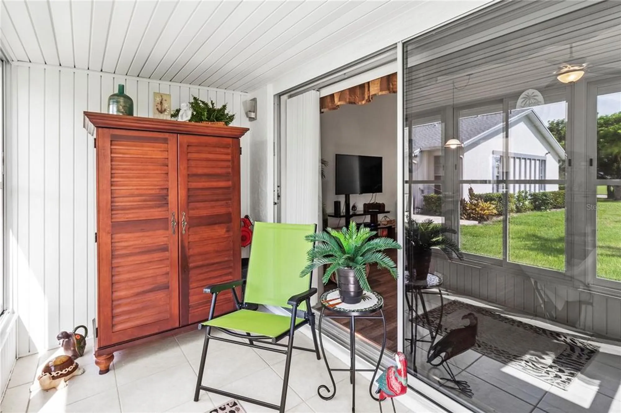 Property Slideshow image 16 of 57 | 3619 36th avenue dr, Bradenton, FL, 34205