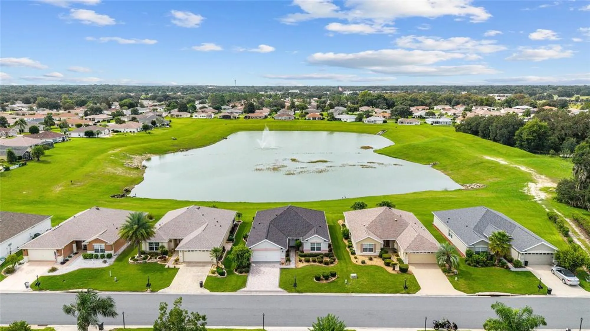 Property Slideshow image 14 of 66 | 13430 se 86th cir, Summerfield, FL, 34491