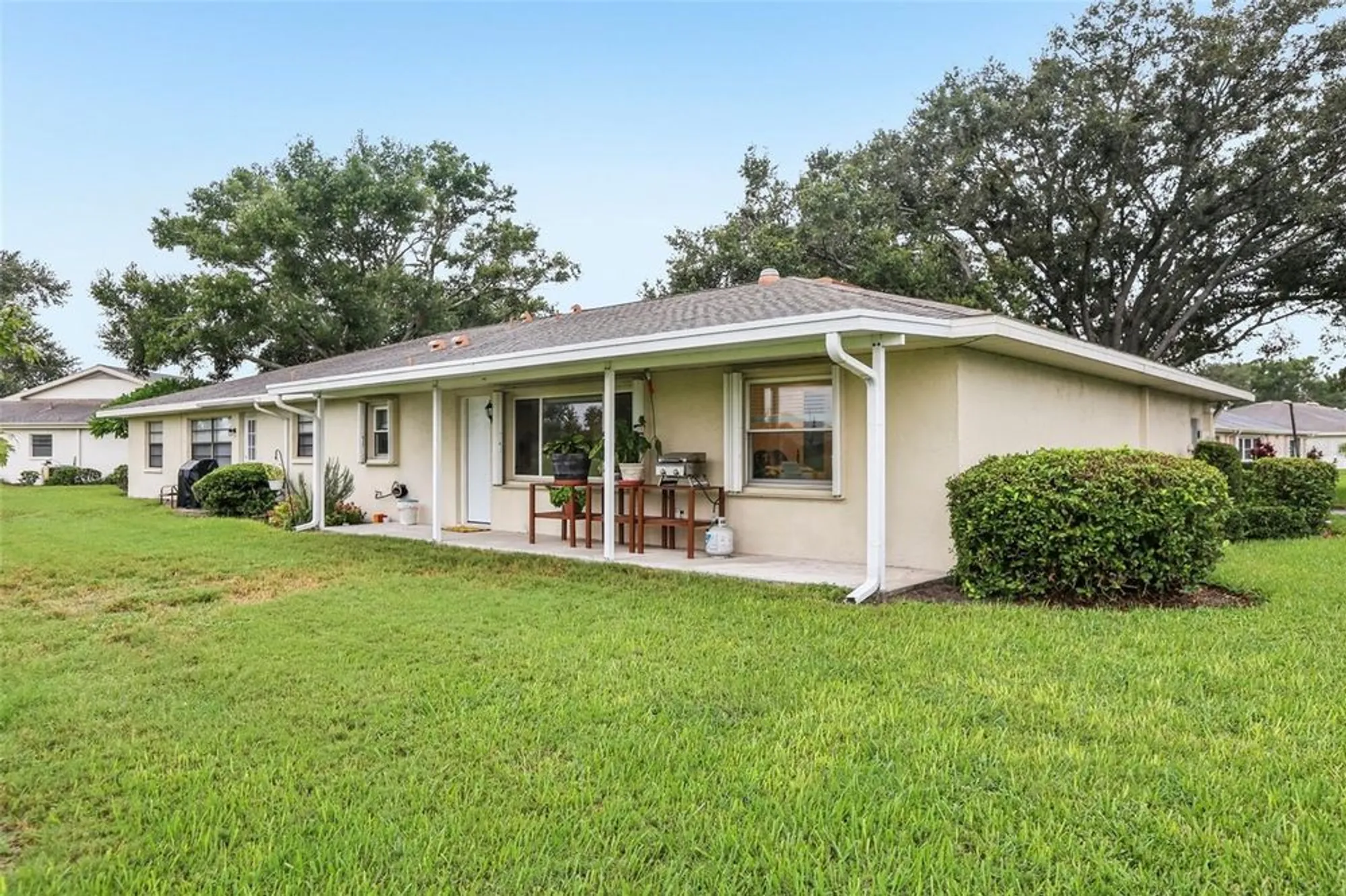 Property Slideshow image 30 of 56 | 2603 lancaster dr, Sun City Center, FL, 33573