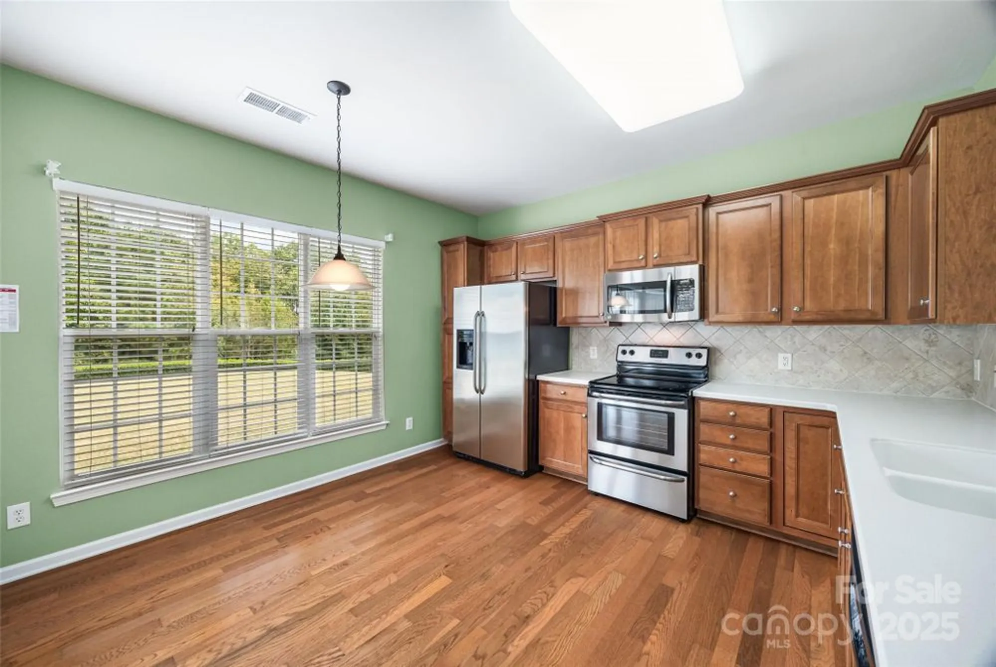 Property Slideshow image 6 of 21 | 22125 e tern ct, Fort Mill, SC, 29707