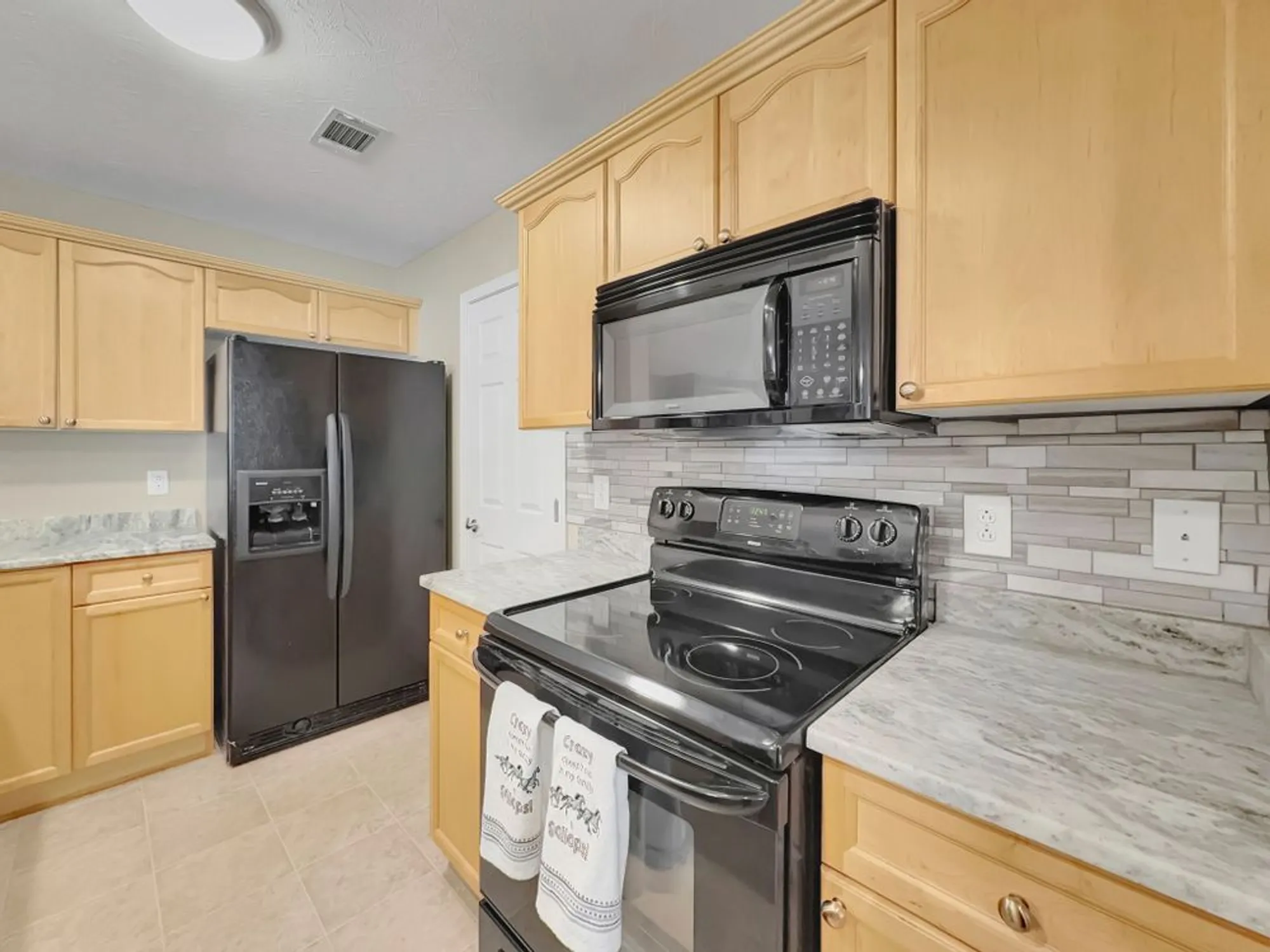 Property Slideshow image 13 of 30 | 395 devon chase hl unit 3804, Gallatin, TN, 37066