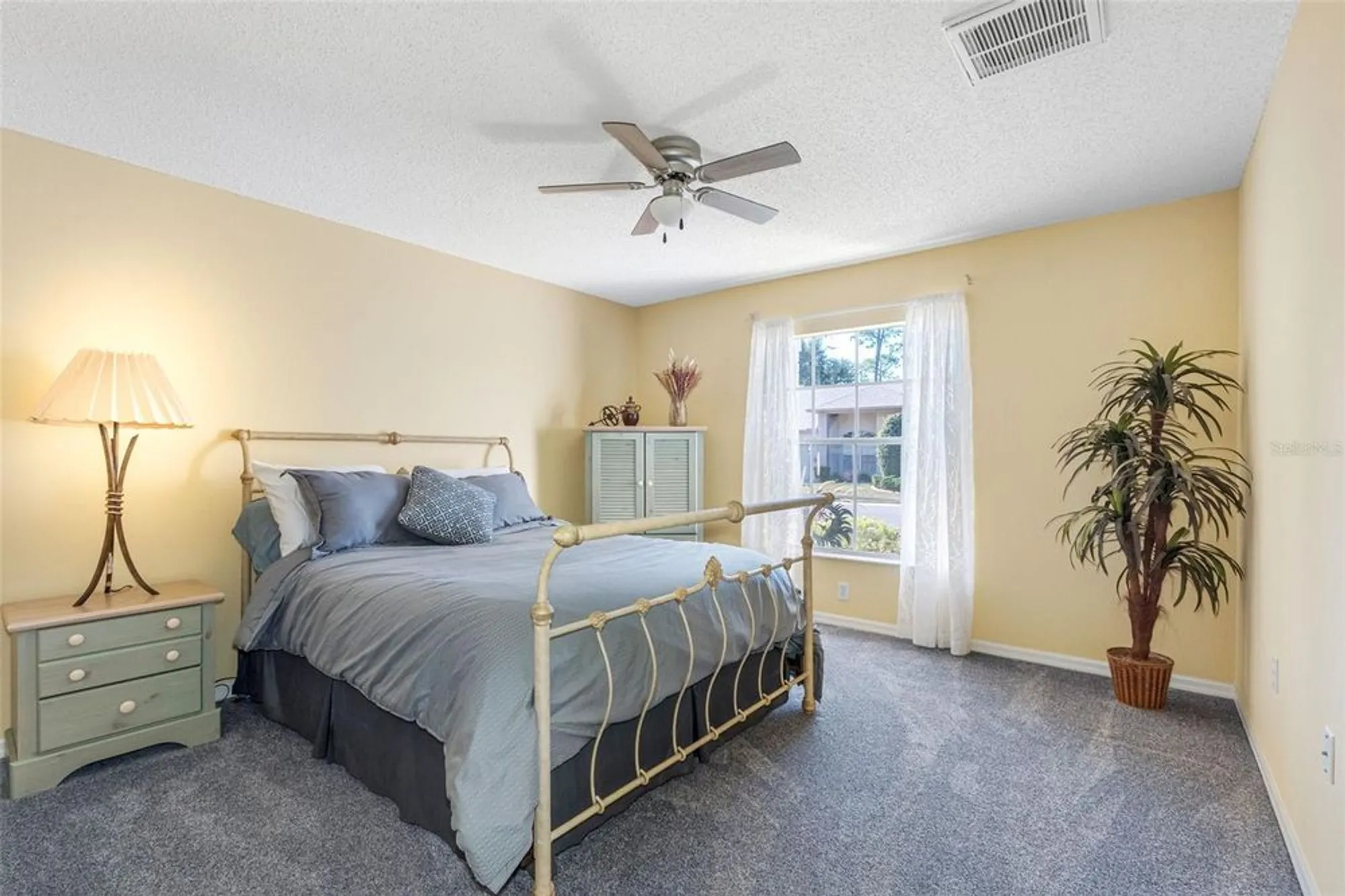 Property Slideshow image 28 of 51 | 18534 bent pine dr, Hudson, FL, 34667