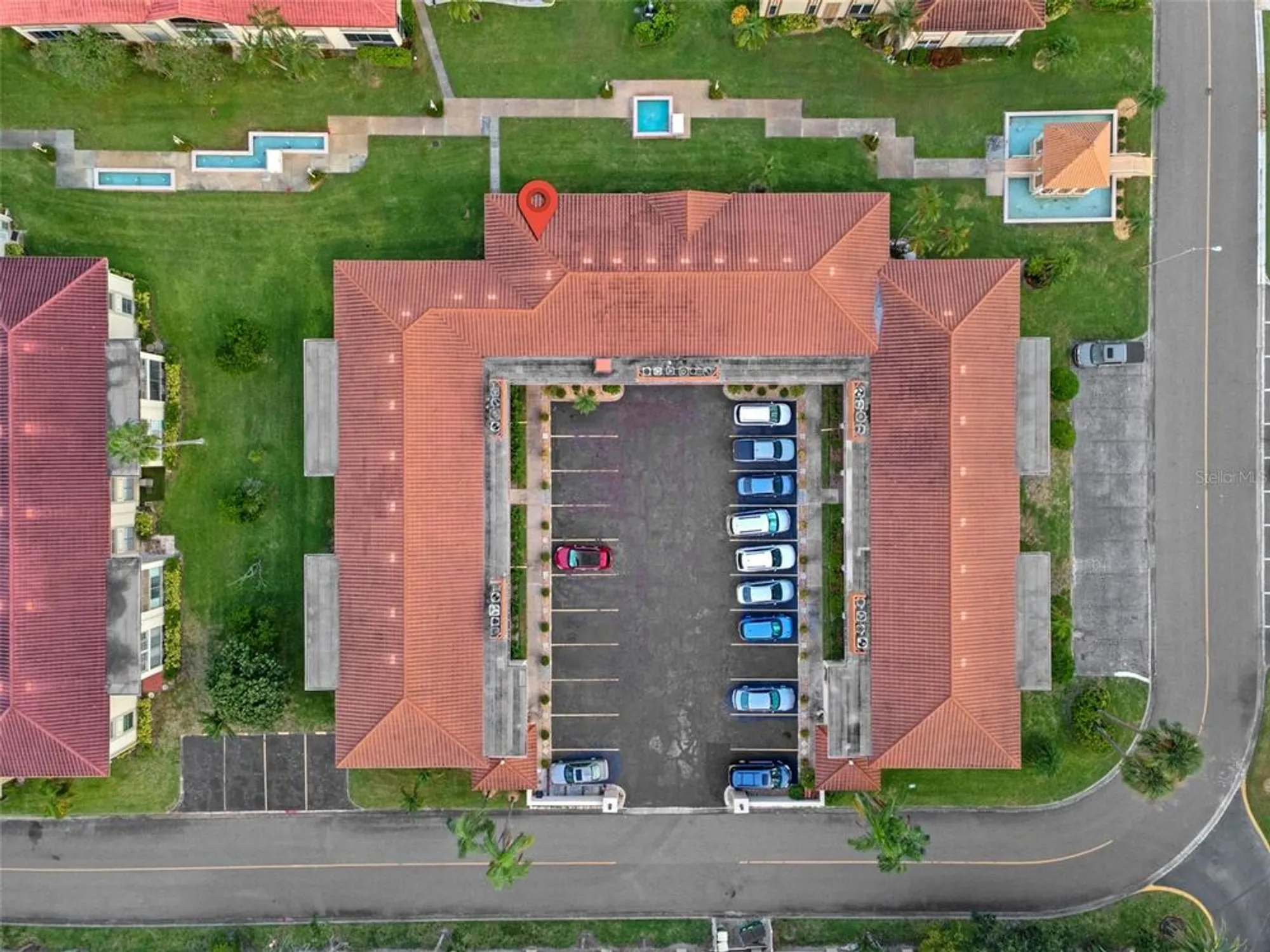 Property Slideshow image 6 of 27 | 19029 us highway 19 n apt 6-16, Clearwater, FL, 33764