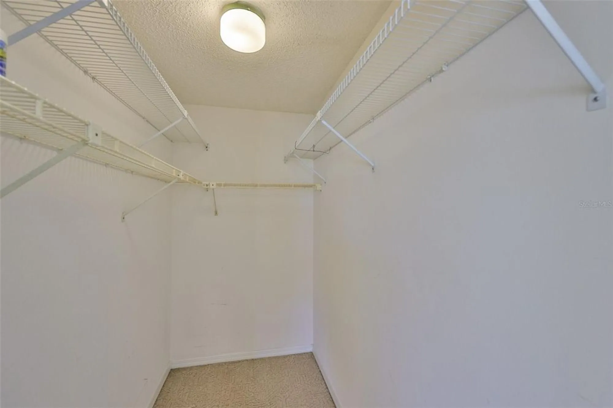 Property Slideshow image 24 of 54 | 1904 canterbury ln 18, Sun City Center, FL, 33573