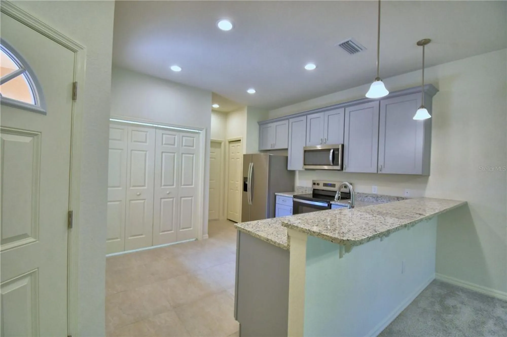 Property Slideshow image 3 of 73 | 1709 linz ct, Winter Haven, FL, 33884