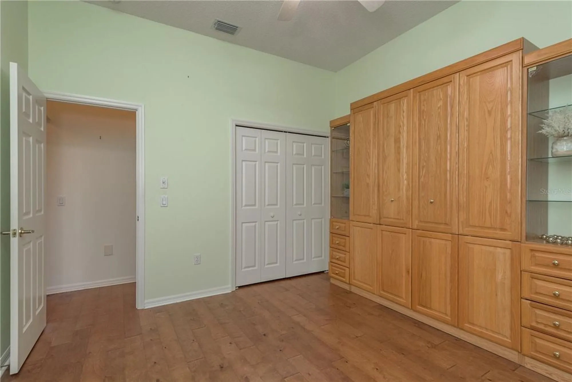 Property Slideshow image 35 of 49 | 1251 rambling vine ct, Trinity, FL, 34655