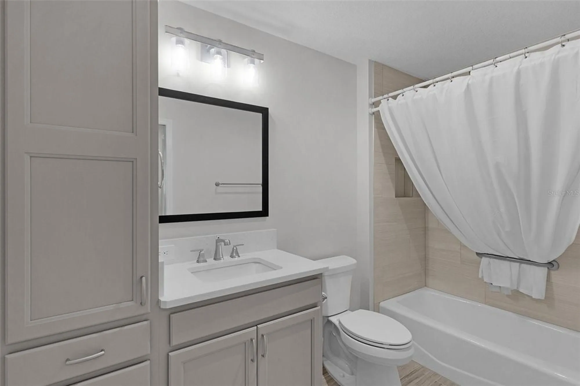 Property Slideshow image 19 of 39 | 6230 dingman way, The Villages, FL, 32163