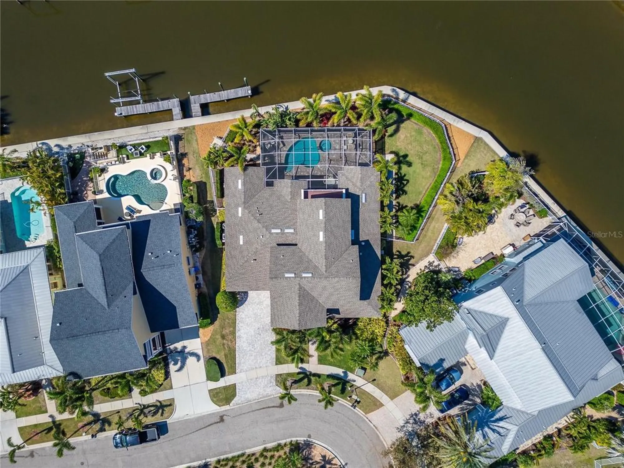 Property Slideshow image 84 of 99 | 5616 seagrass pl, Apollo Beach, FL, 33572