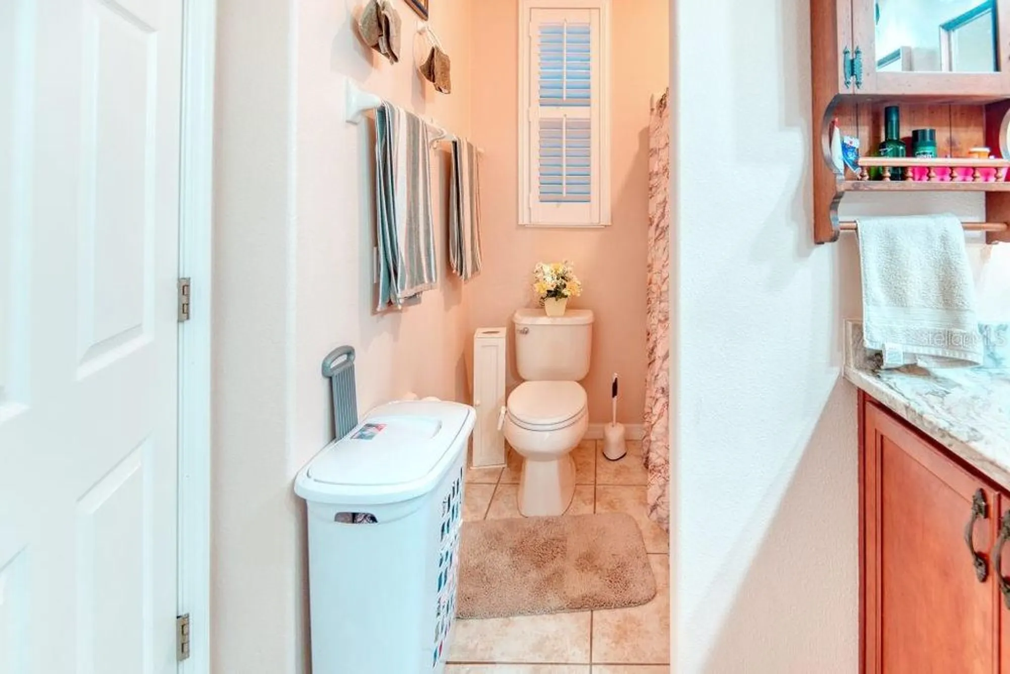 Property Slideshow image 24 of 61 | 640 grand canal dr, Kissimmee, FL, 34759