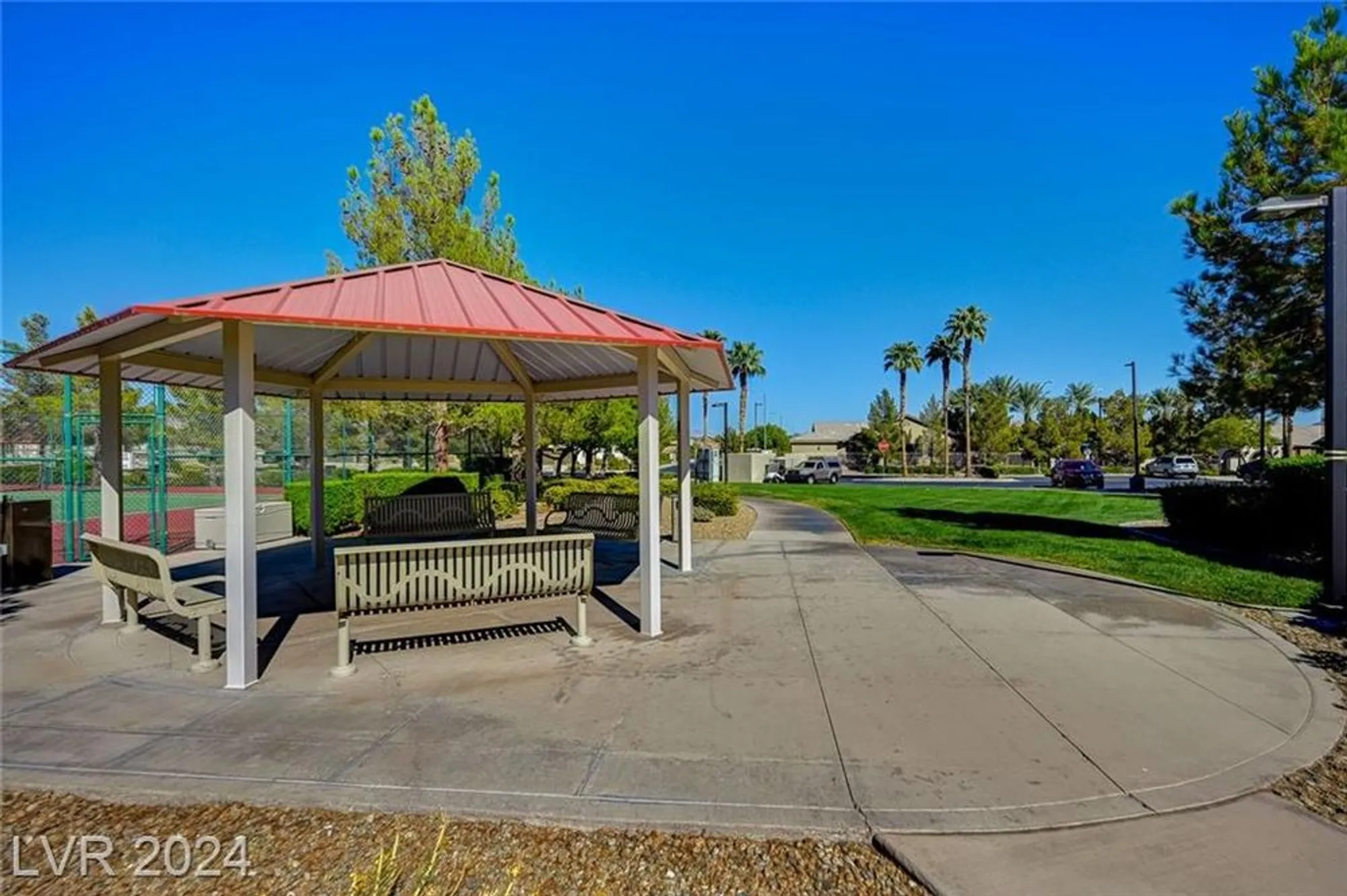 Property Slideshow image 73 of 86 | 5721 keystone crest st, North Las Vegas, NV, 89081
