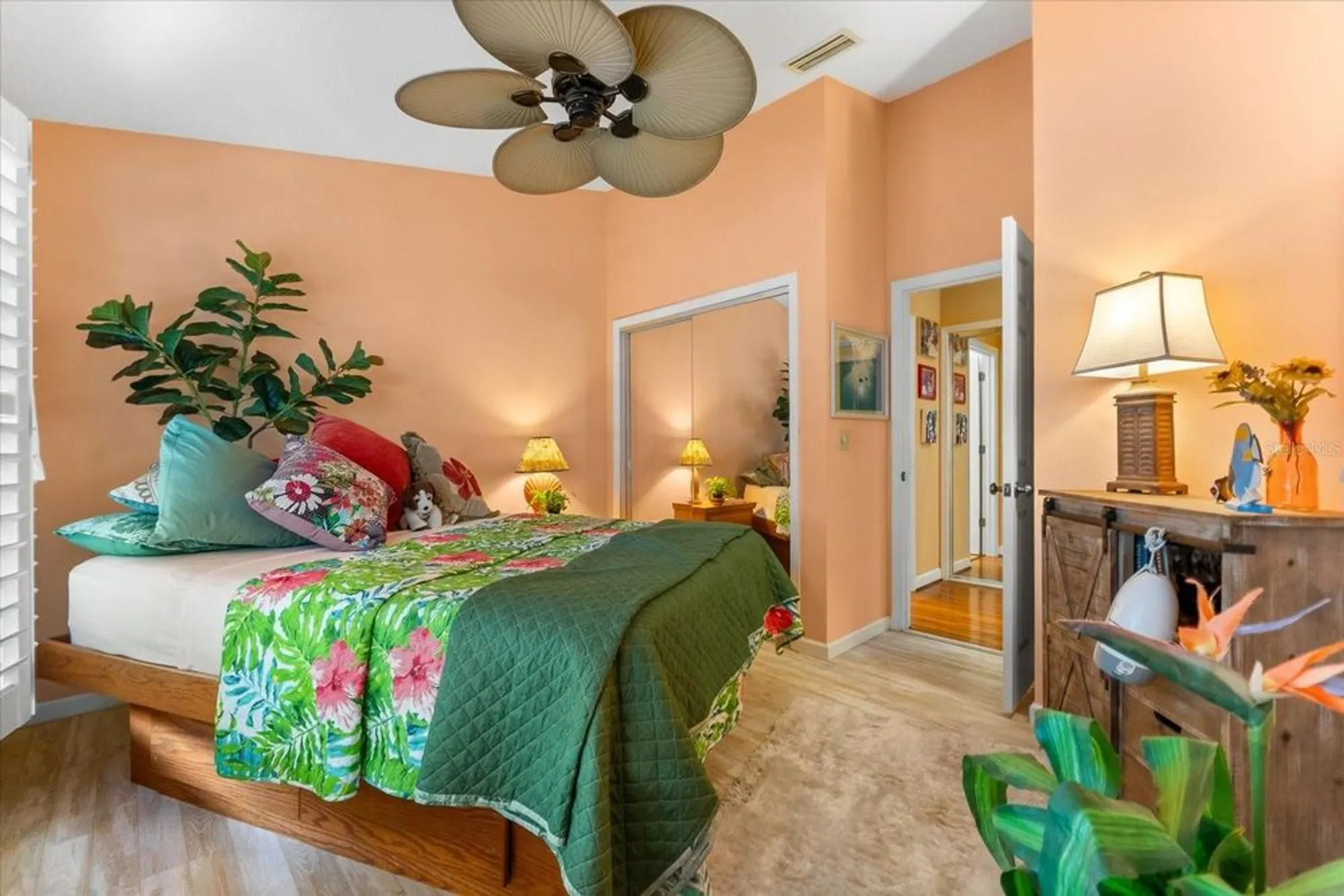 Property Slideshow image 46 of 69 | 1312 perico point cir, Bradenton, FL, 34209
