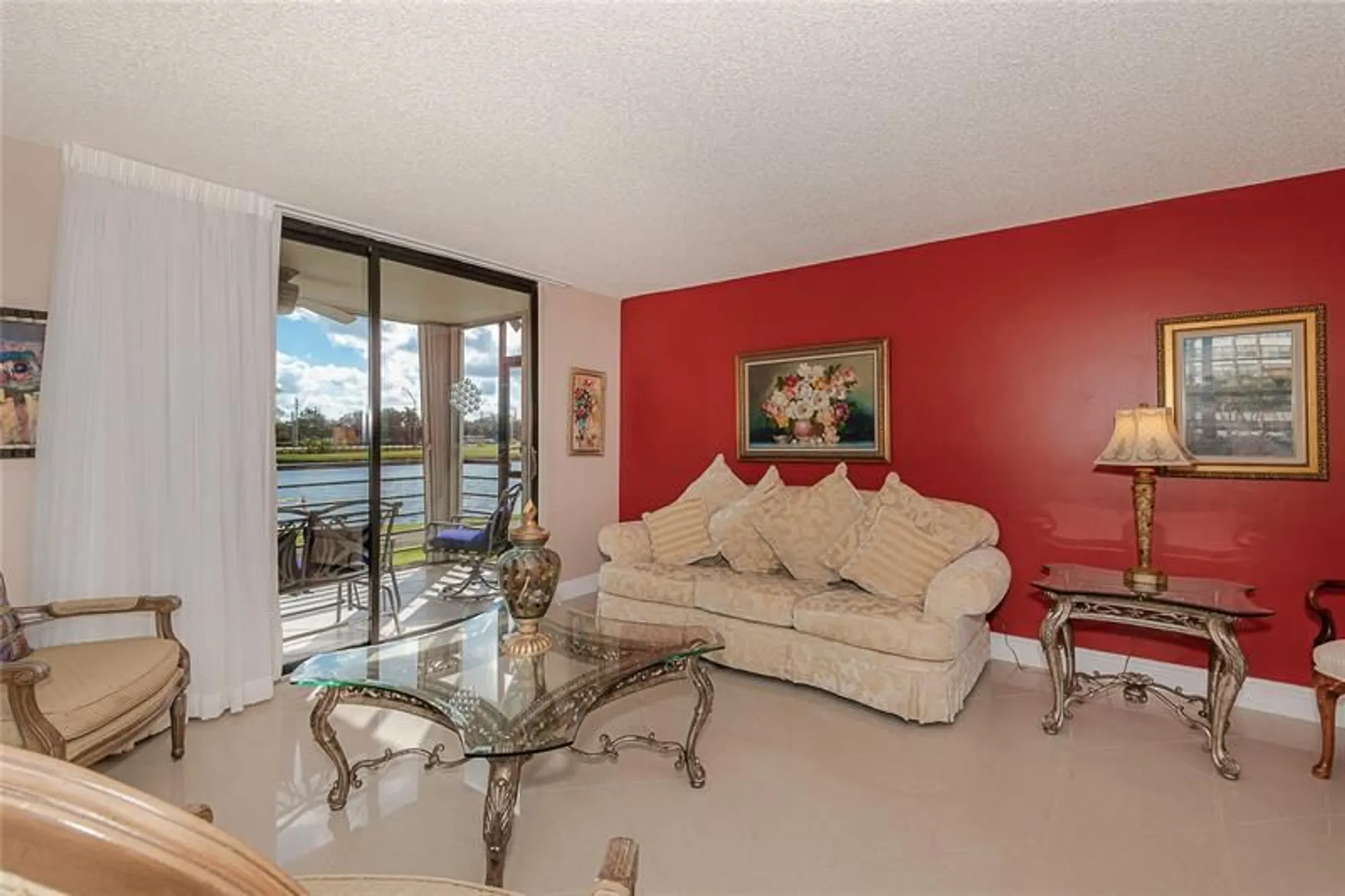 Property Slideshow image 4 of 26 | 1200 saint charles pl l19, Pembroke Pines, FL, 33026