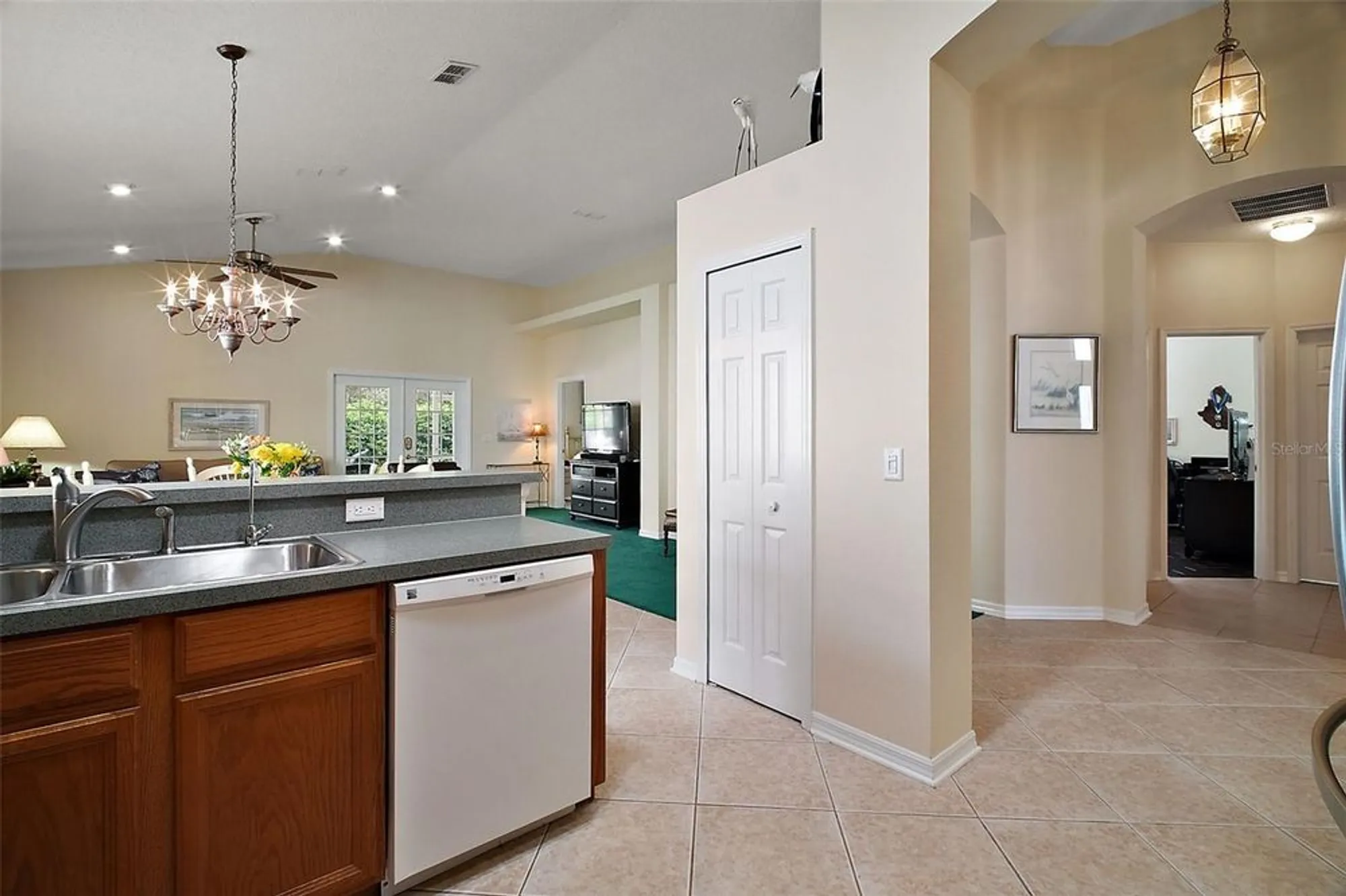 Property Slideshow image 15 of 53 | 8012 saint james way, Mount Dora, FL, 32757