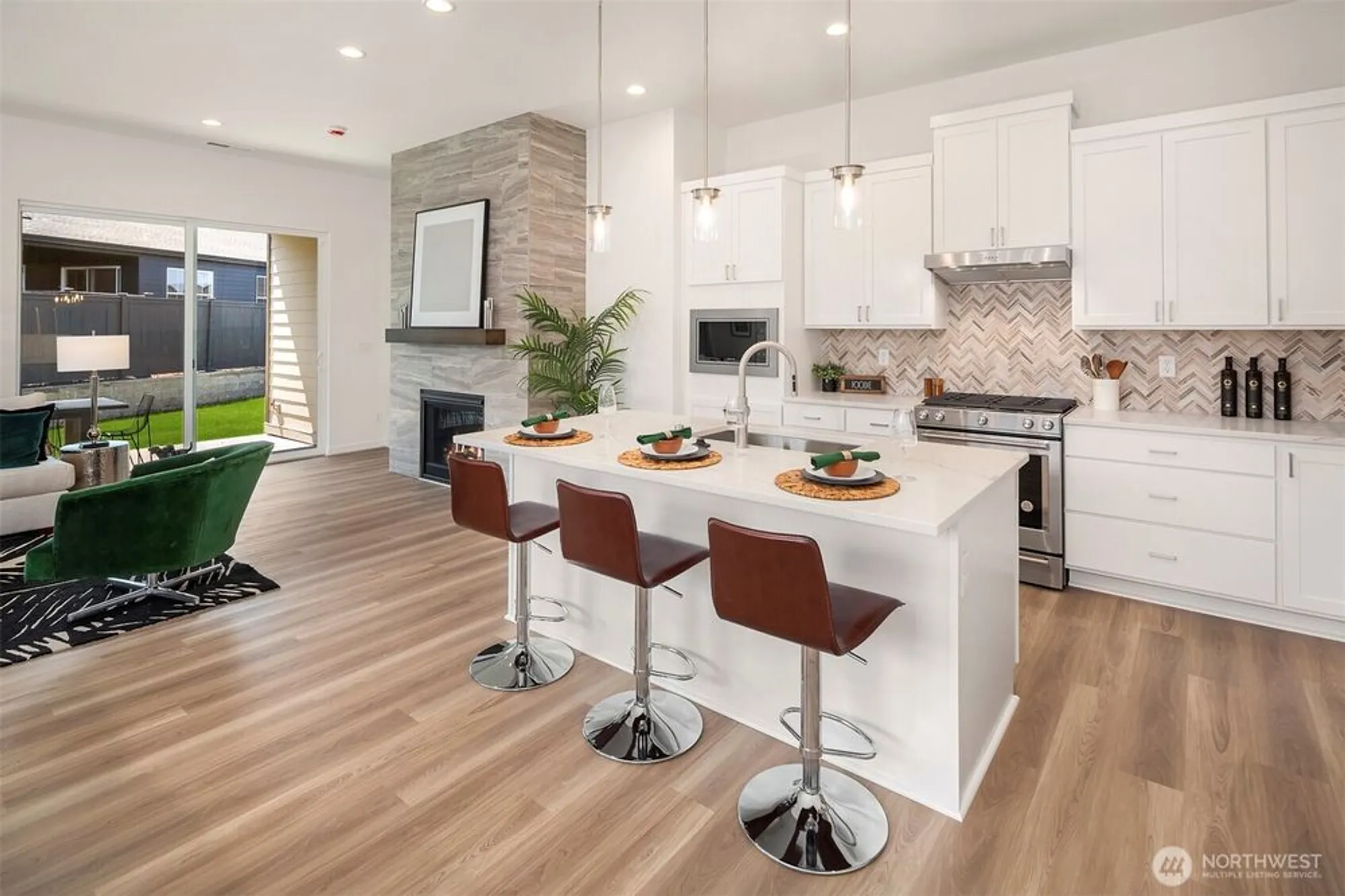 Property Slideshow image 6 of 40 | 33891 calla lily pl se, Black Diamond, WA, 98010