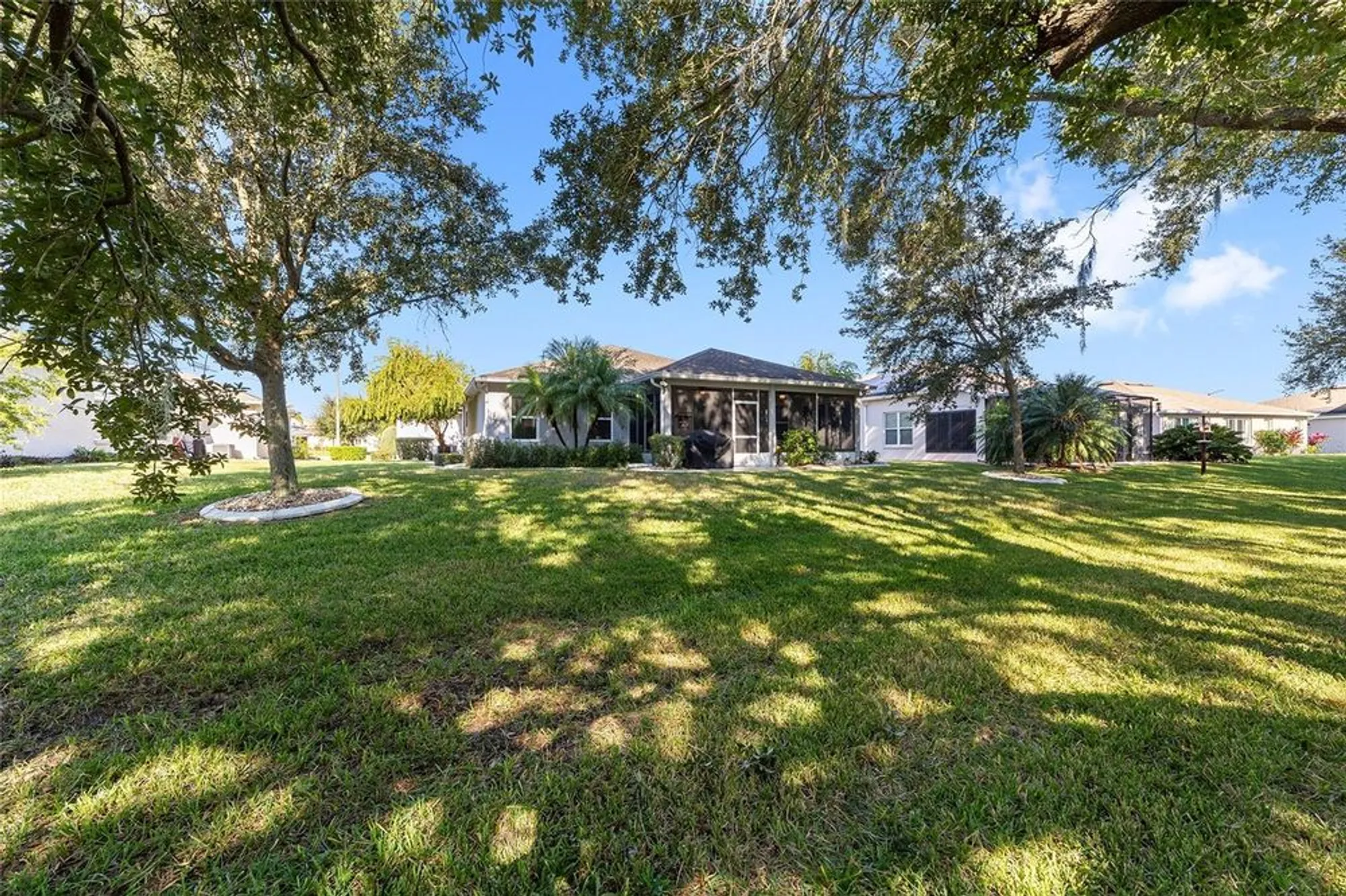 Property Slideshow image 36 of 58 | 26555 manassas dr, Leesburg, FL, 34748