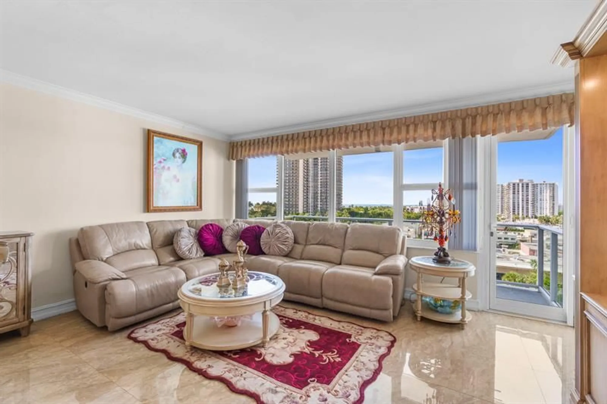 Property Slideshow image 15 of 48 | 3333 ne 34th st 810, Fort Lauderdale, FL, 33308