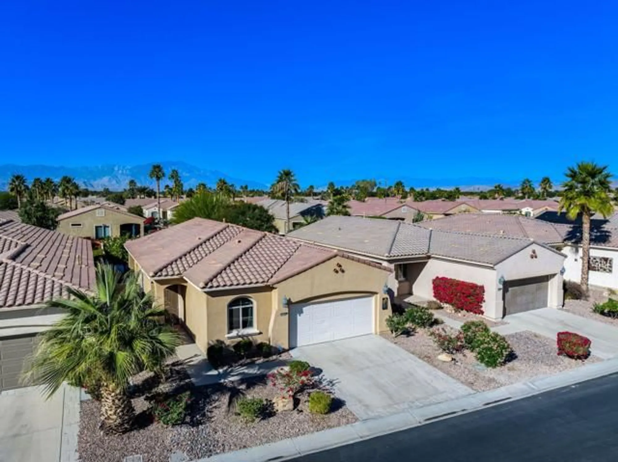 Property Slideshow image 4 of 40 | 40767 calle los osos, Indio, CA, 92203