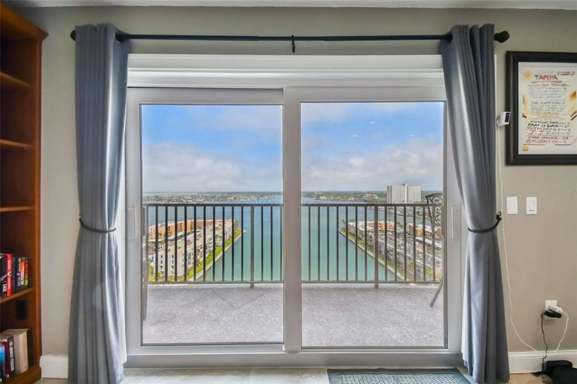 Property Slideshow image 29 of 73 | 7300 sun island dr 1705, South Pasadena, FL, 33707