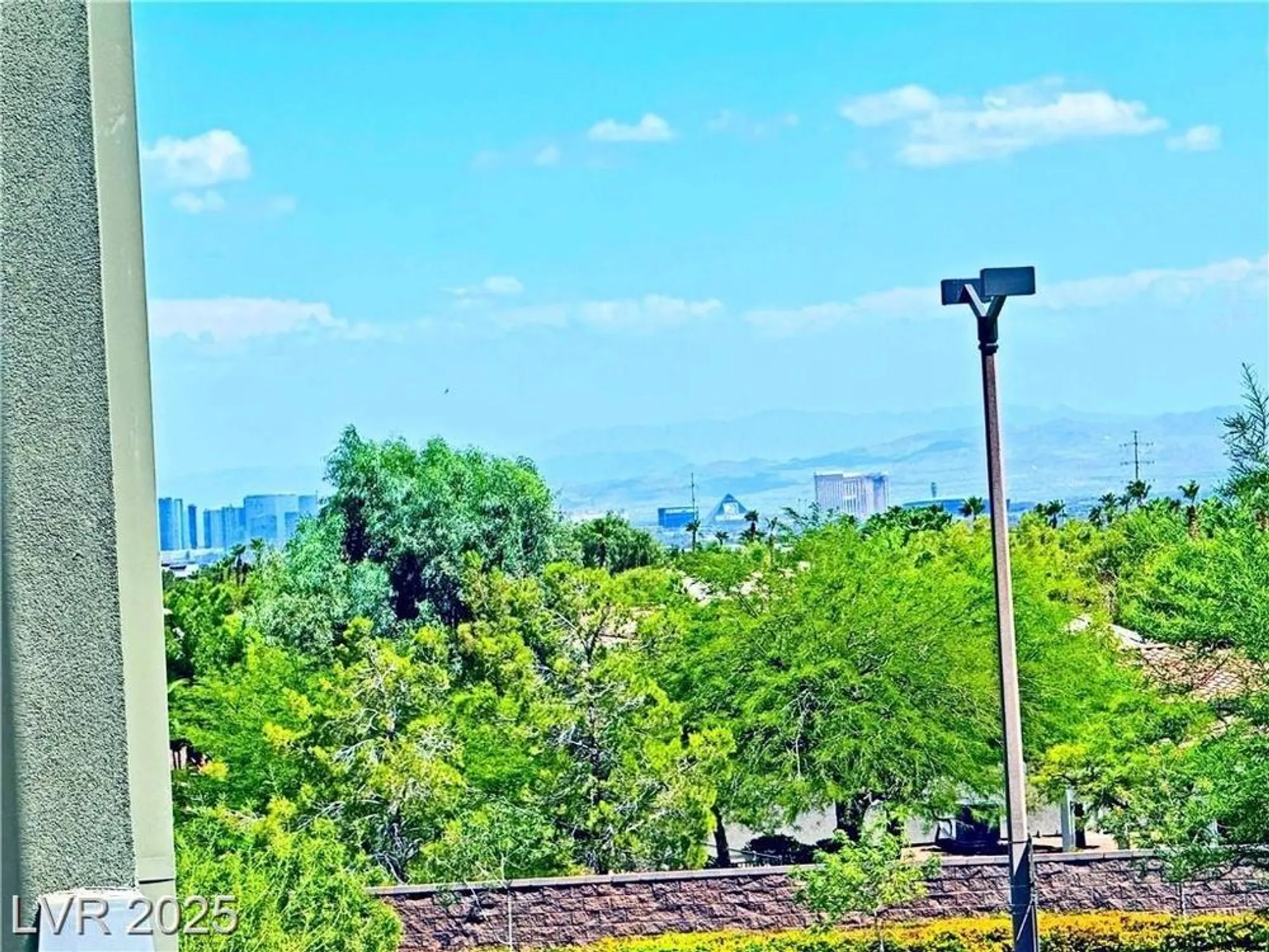 Property Slideshow image 7 of 10 | 10879 artesano ave, Las Vegas, NV, 89135