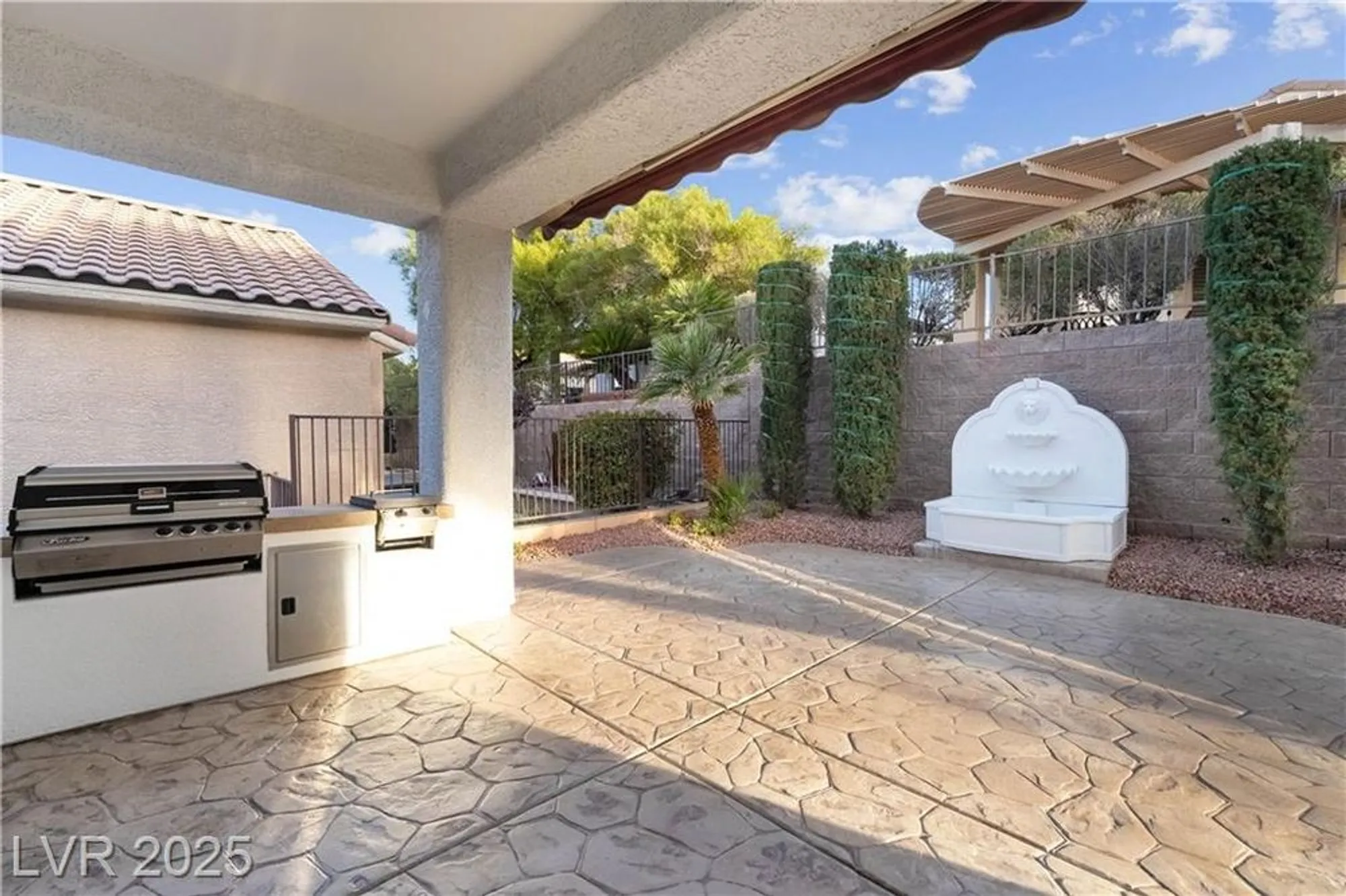 Property Slideshow image 29 of 52 | 2810 meadow park ave, Henderson, NV, 89052