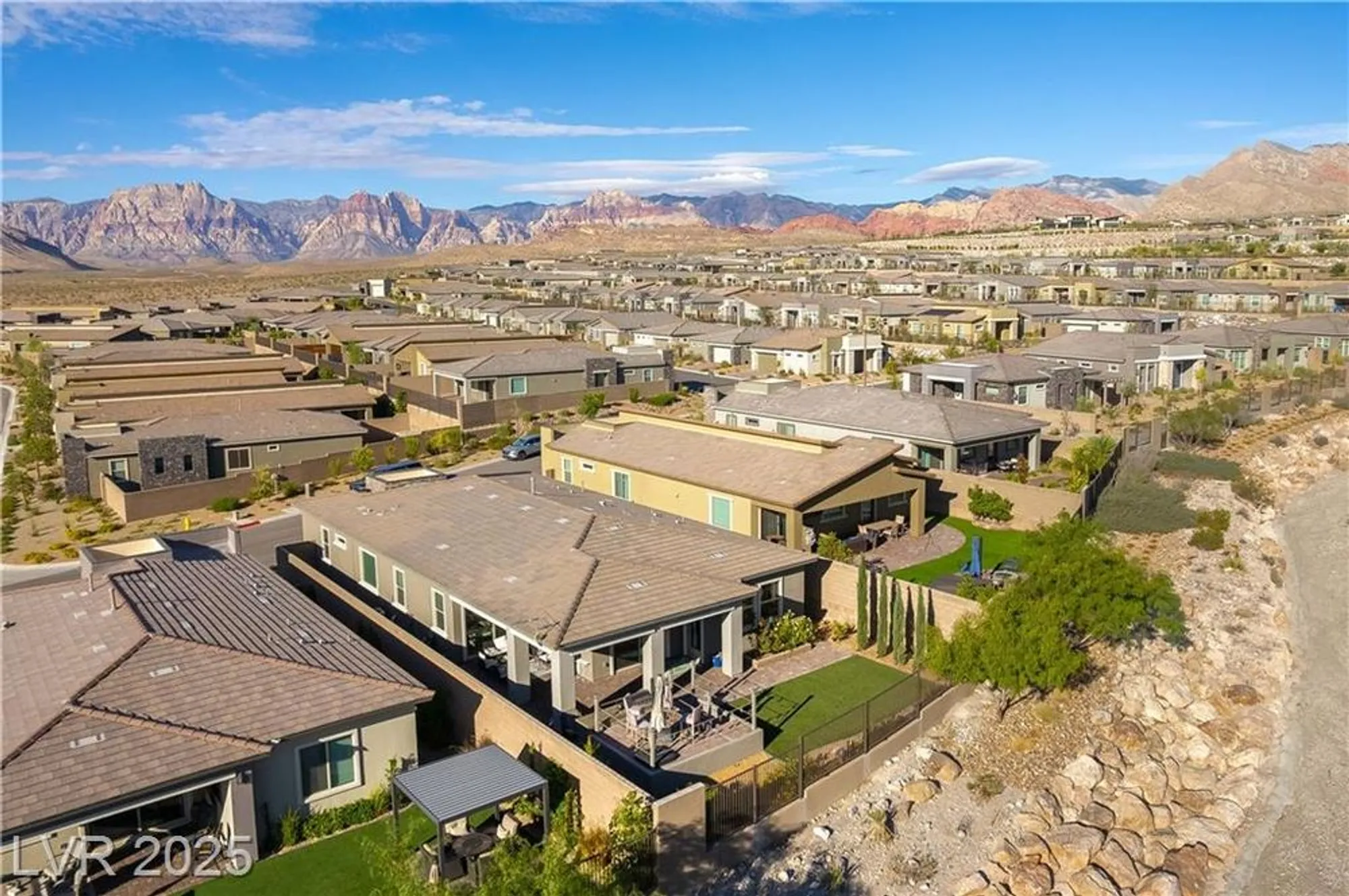 Property Slideshow image 3 of 88 | 12468 primrose grove ln, Las Vegas, NV, 89138