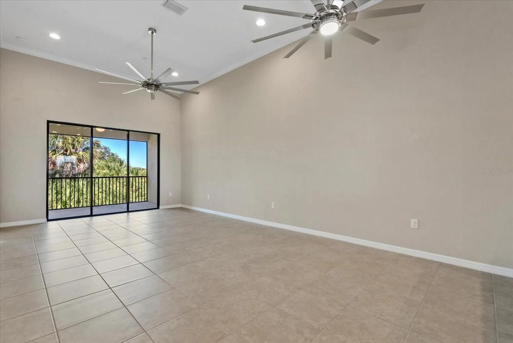 Property Slideshow image 11 of 47 | 12401 osorio ct 203, Sarasota, FL, 34238