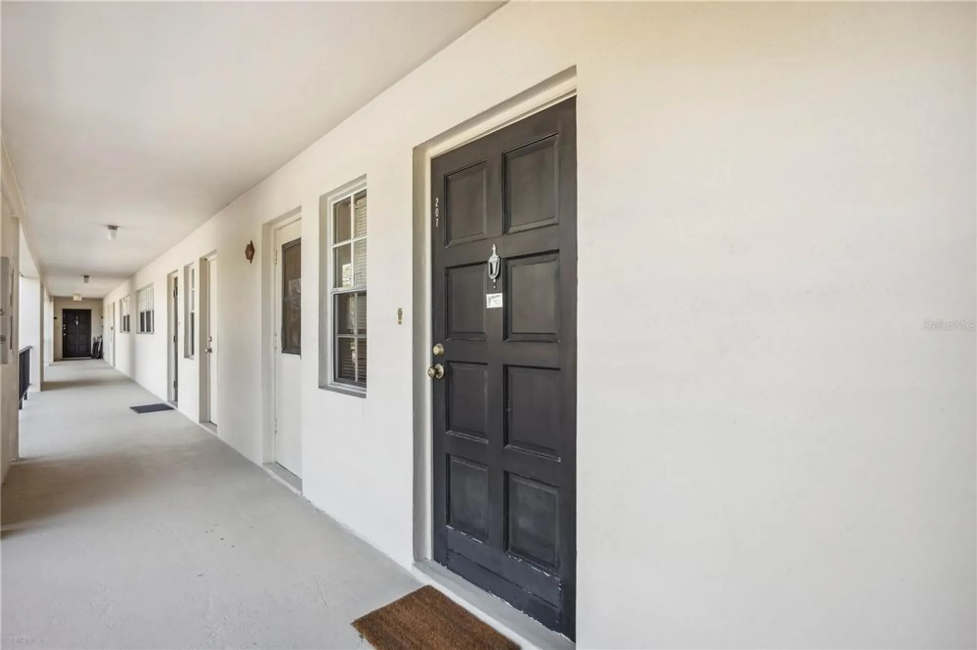 Property Slideshow image 2 of 31 | 7461 w country club dr 207, Sarasota, FL, 34243