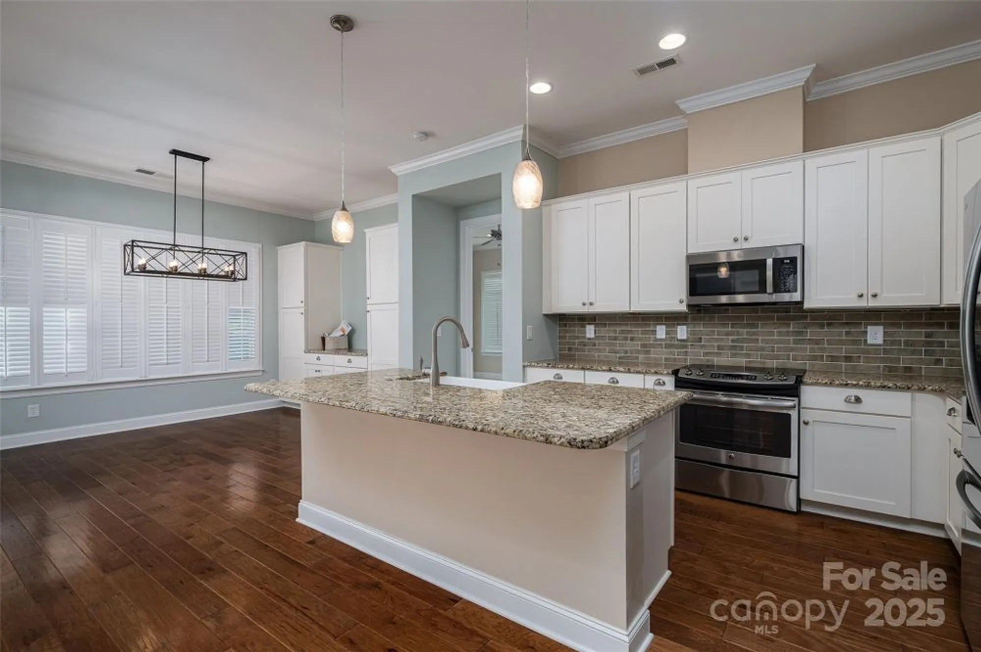 Property Slideshow image 8 of 37 | 1243 greenland dr, Denver, NC, 28037