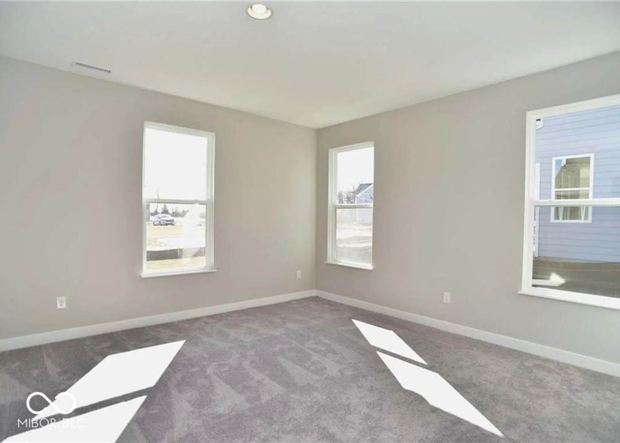Property Slideshow image 43 of 70 | 3691 gilmore pl, Bargersville, IN, 46106