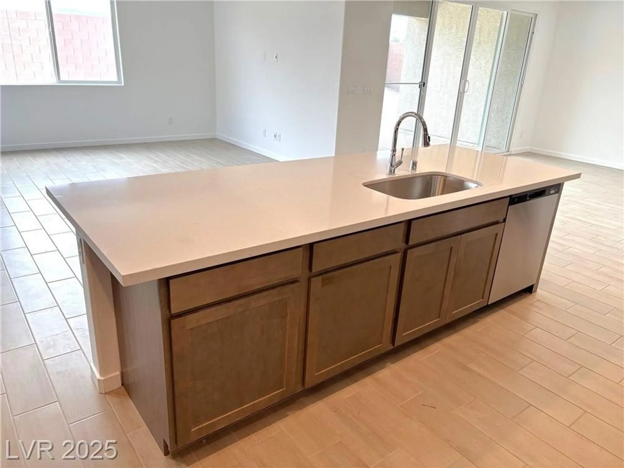 Property Slideshow image 14 of 26 | 4332 angel falls ct, Pahrump, NV, 89061