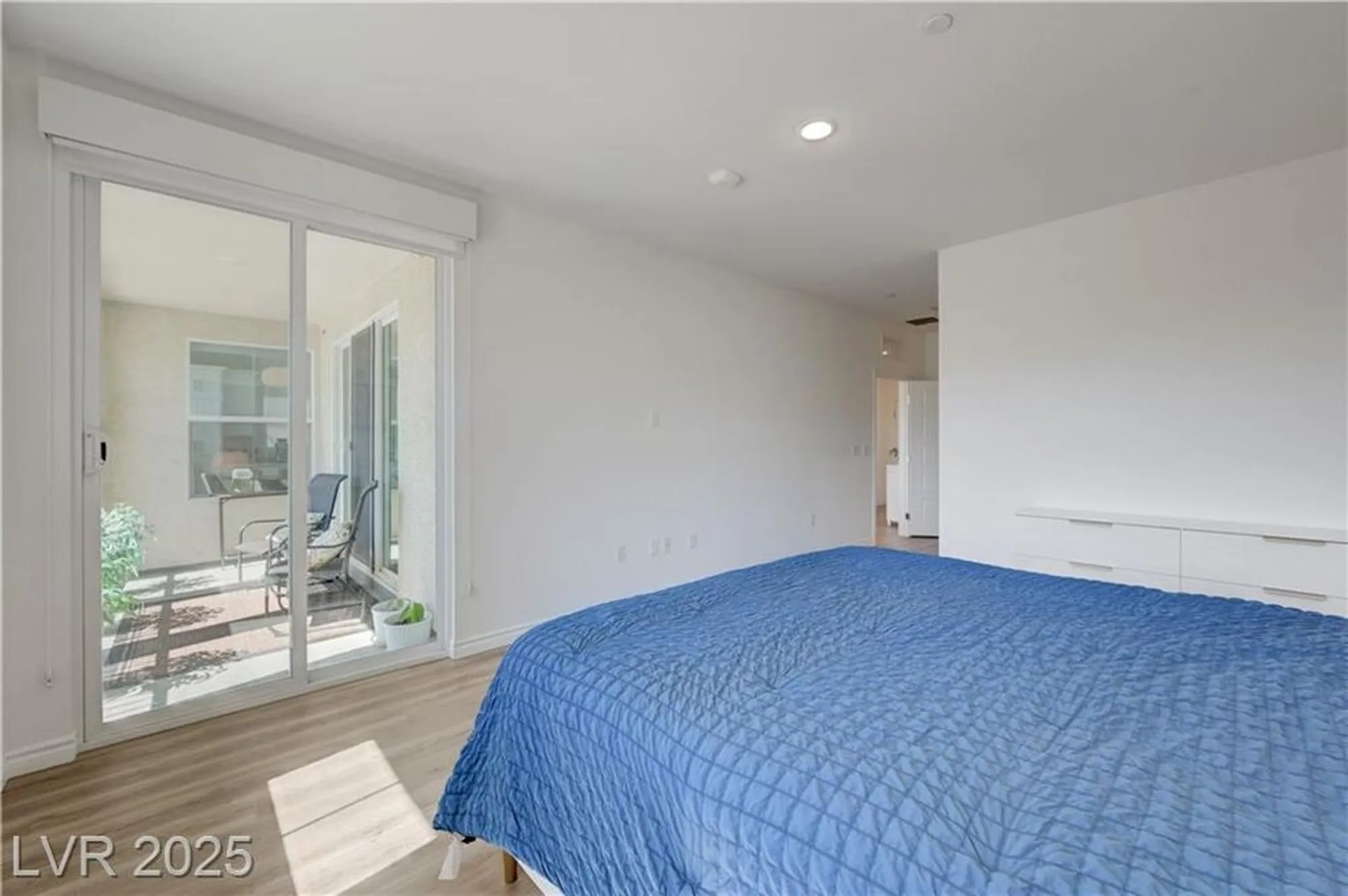 Property Slideshow image 5 of 35 | 2555 hampton rd 8202, Henderson, NV, 89052