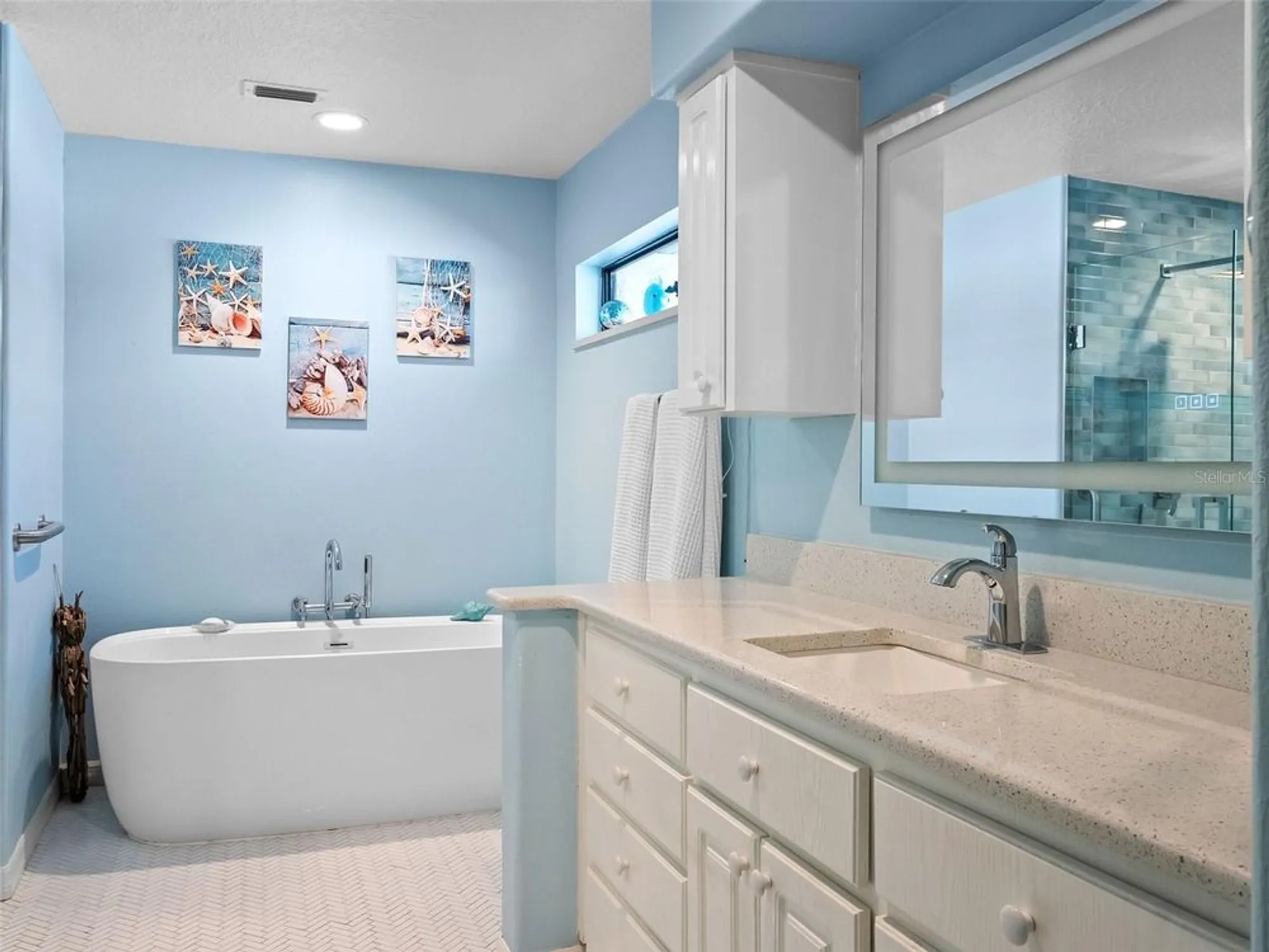 Property Slideshow image 16 of 58 | 21829 tartan st, Leesburg, FL, 34748