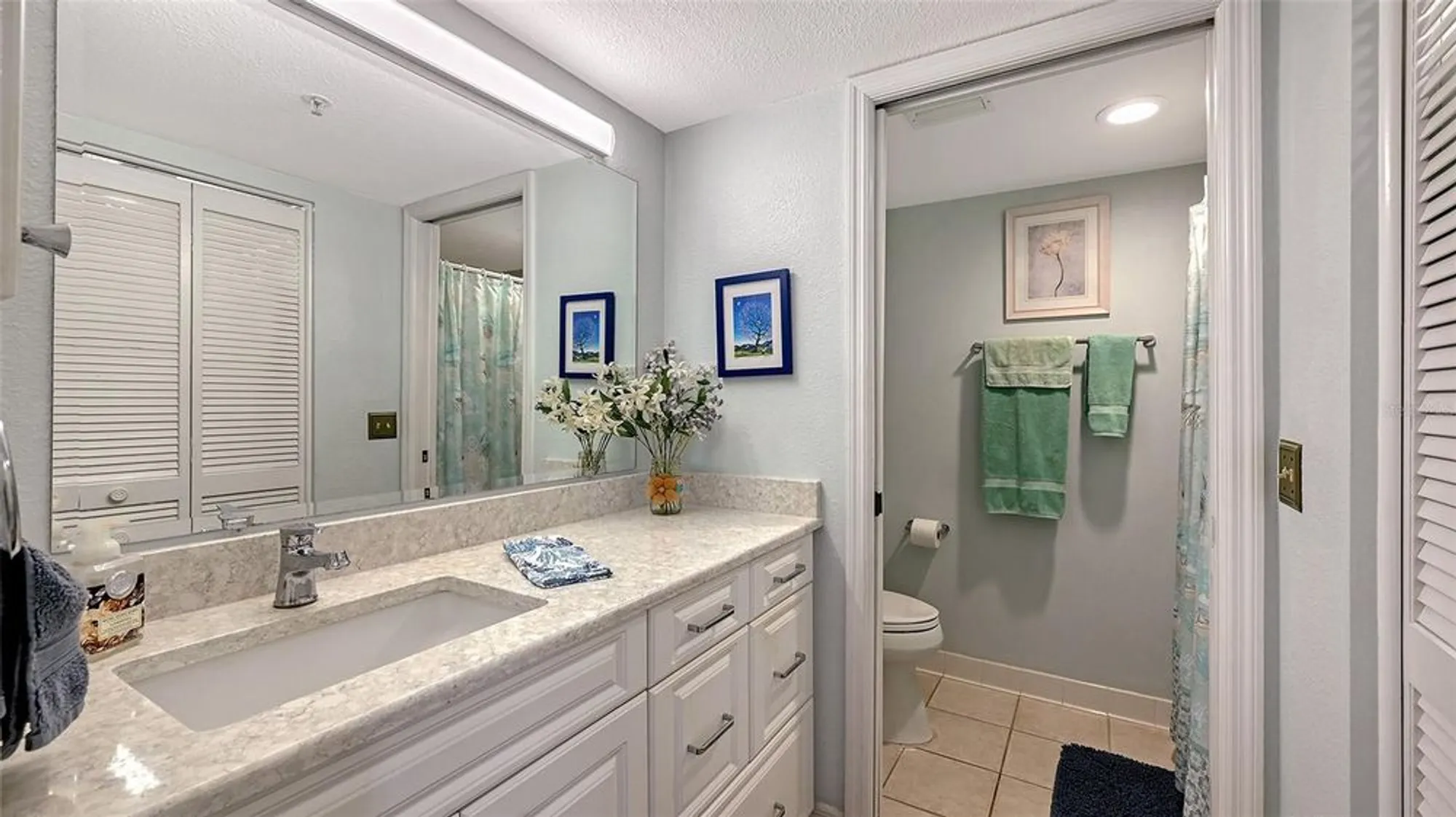 Property Slideshow image 15 of 46 | 6505 stone river rd 209, Bradenton, FL, 34203