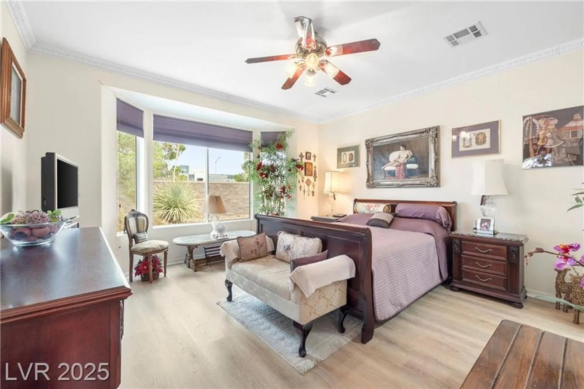 Property Slideshow image 14 of 28 | 4126 cascada piazza ln, Las Vegas, NV, 89135