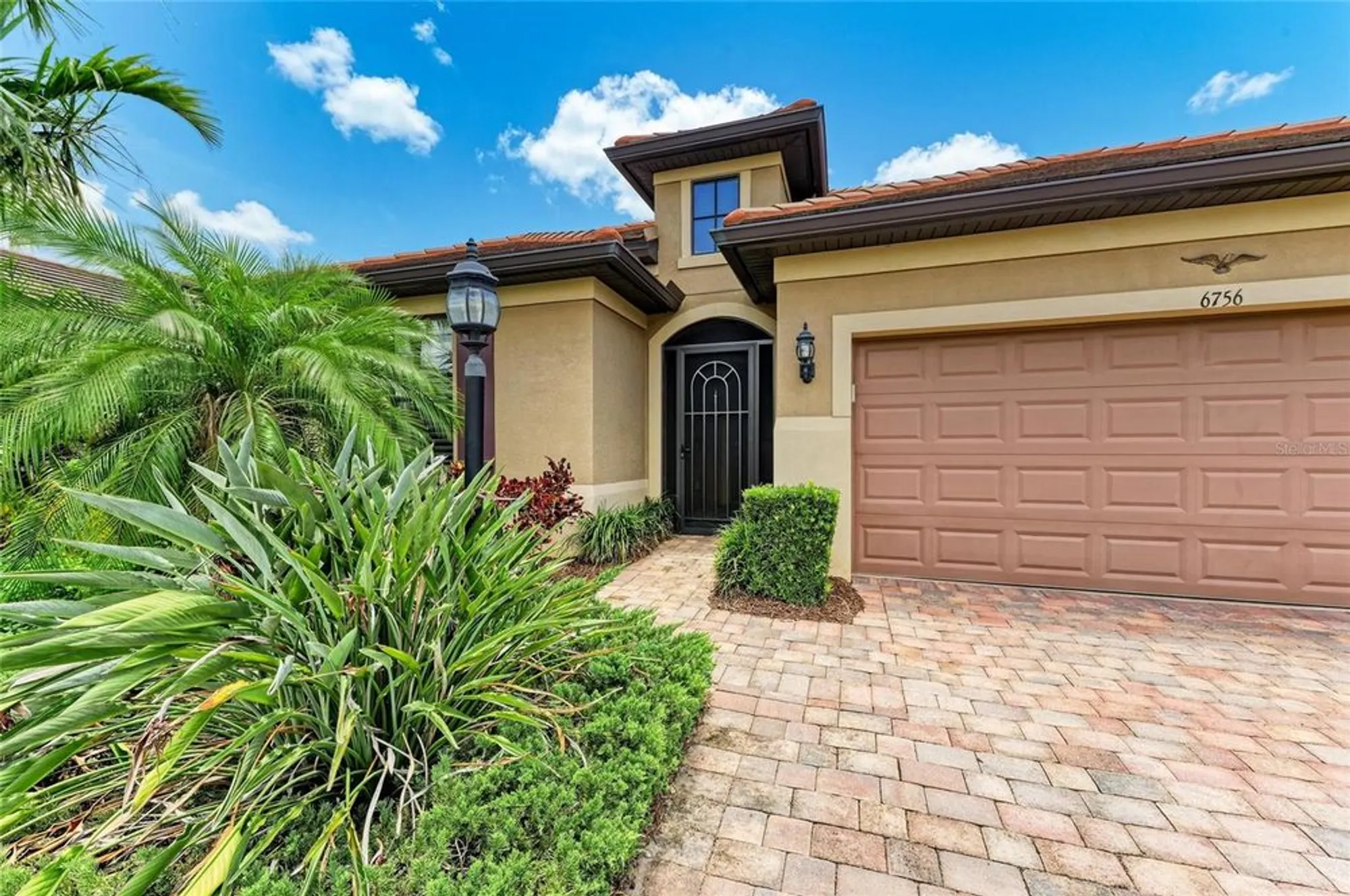 Property Slideshow image 2 of 62 | 6756 chester trl, Lakewood Ranch, FL, 34202