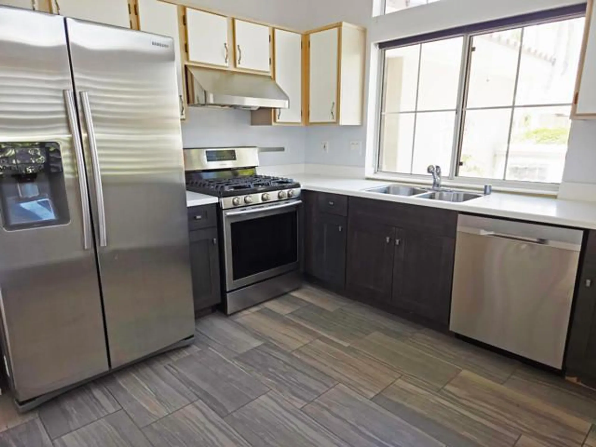 Property Slideshow image 6 of 12 | 78359 silent dr, Palm Desert, CA, 92211