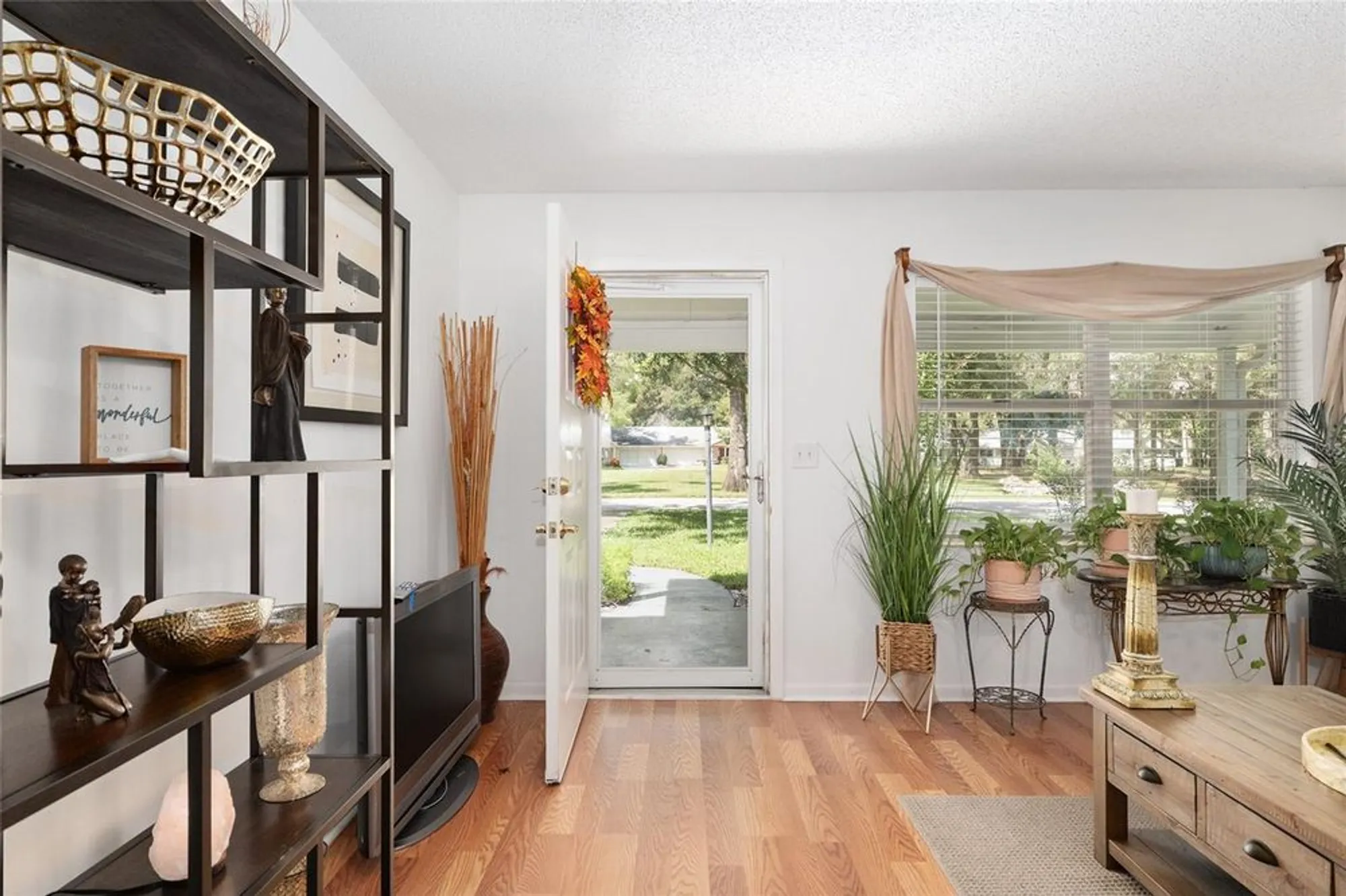 Property Slideshow image 6 of 37 | 8580 sw 97th lane rd d, Ocala, FL, 34481