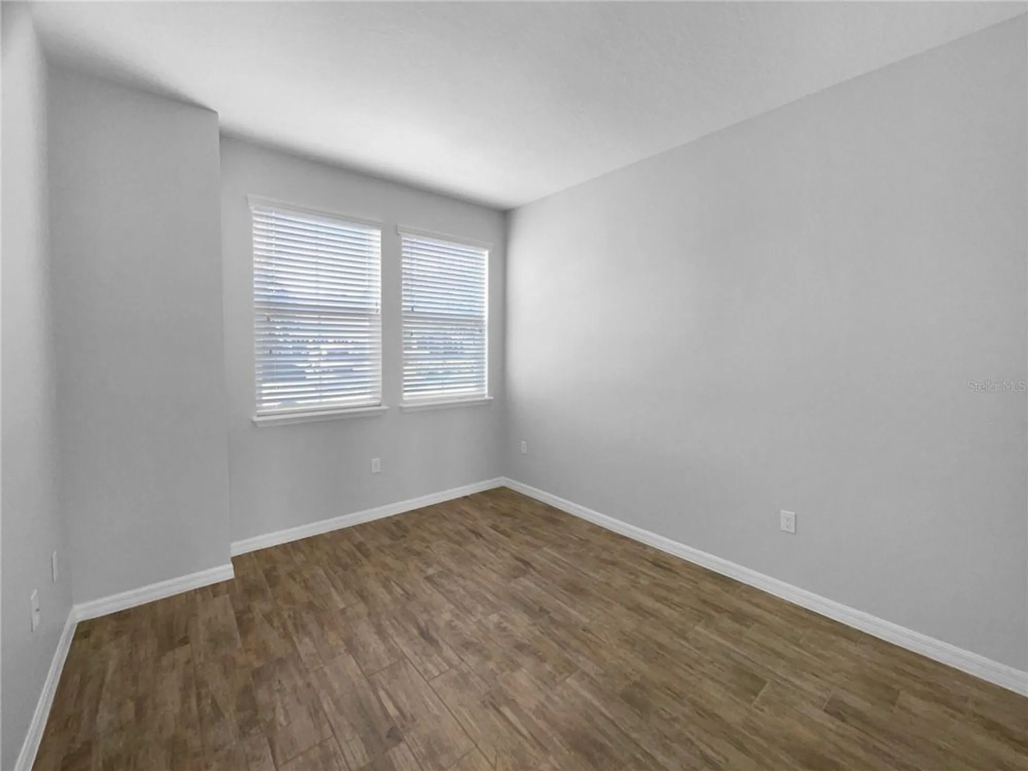 Property Slideshow image 18 of 22 | 363 alcove dr, Groveland, FL, 34736