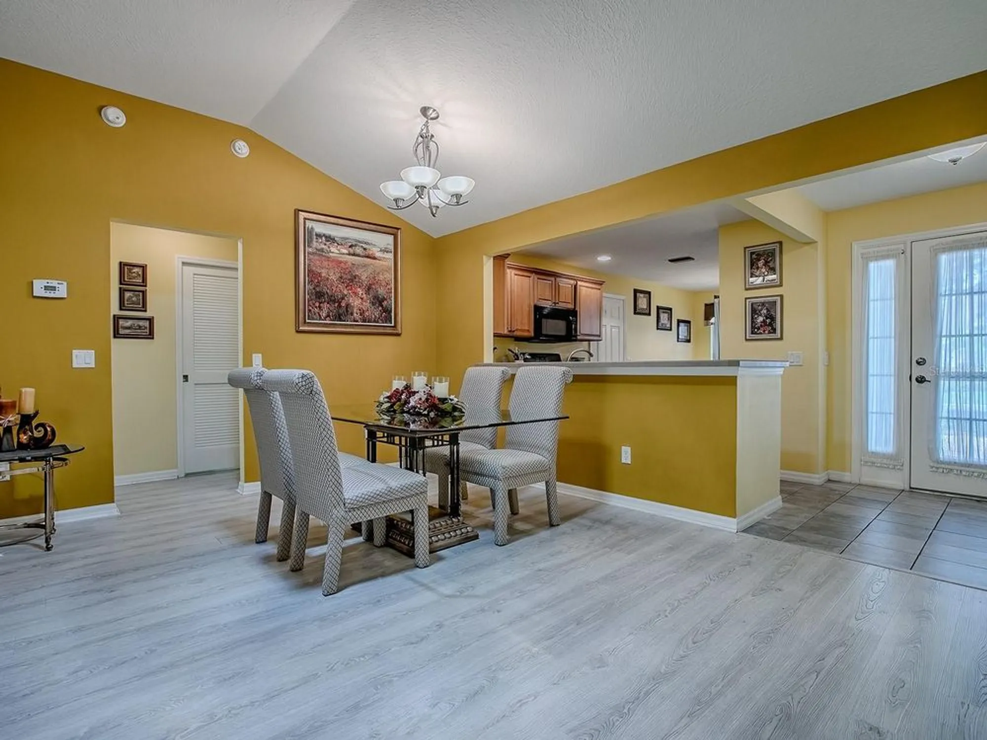 Property Slideshow image 15 of 43 | 1675 westminster ct, The Villages, FL, 32162