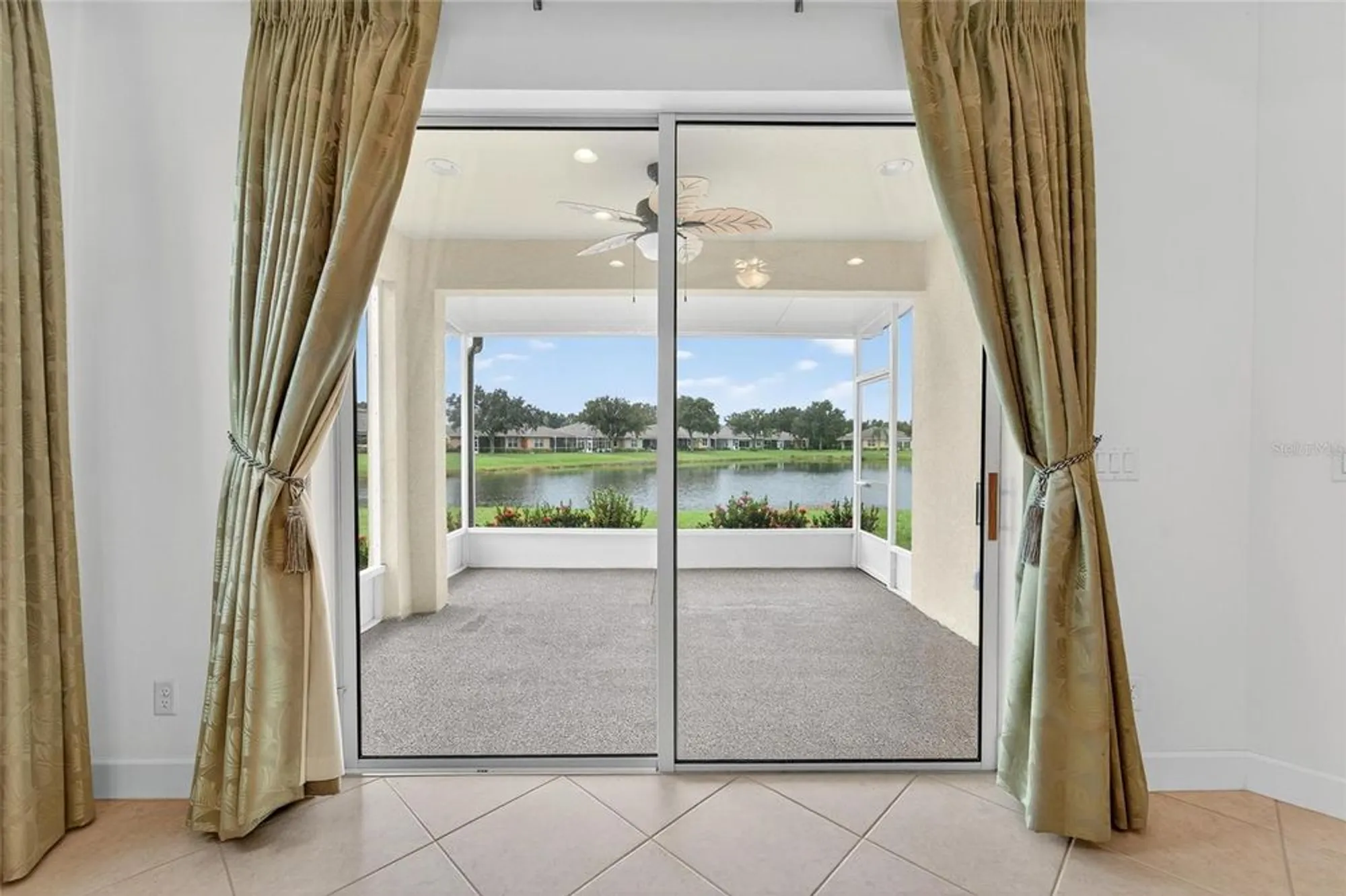 Property Slideshow image 29 of 64 | 2226 nottingham greens dr, Sun City Center, FL, 33573