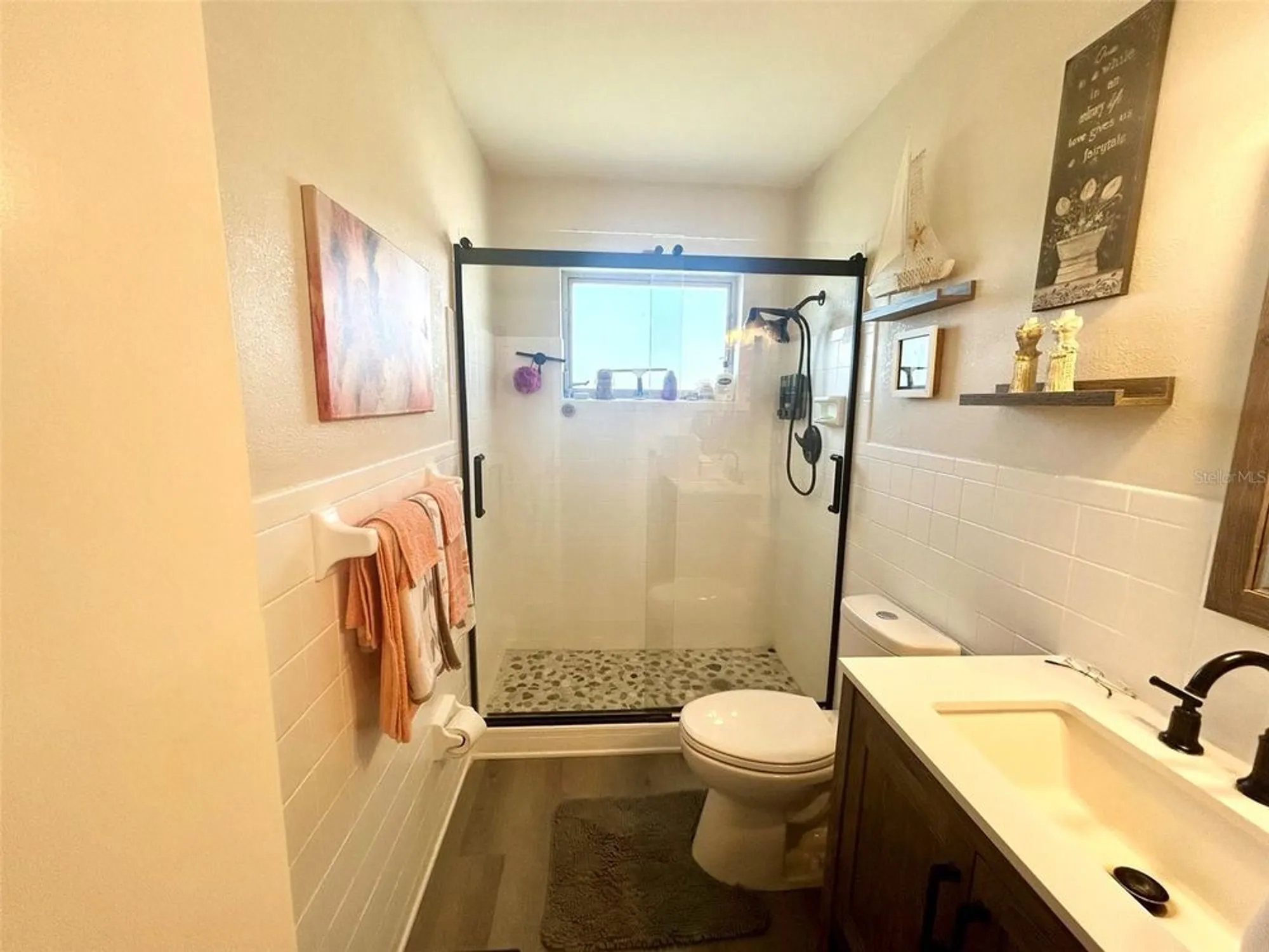 Property Slideshow image 9 of 37 | 2434 australia way 50, Clearwater, FL, 33763