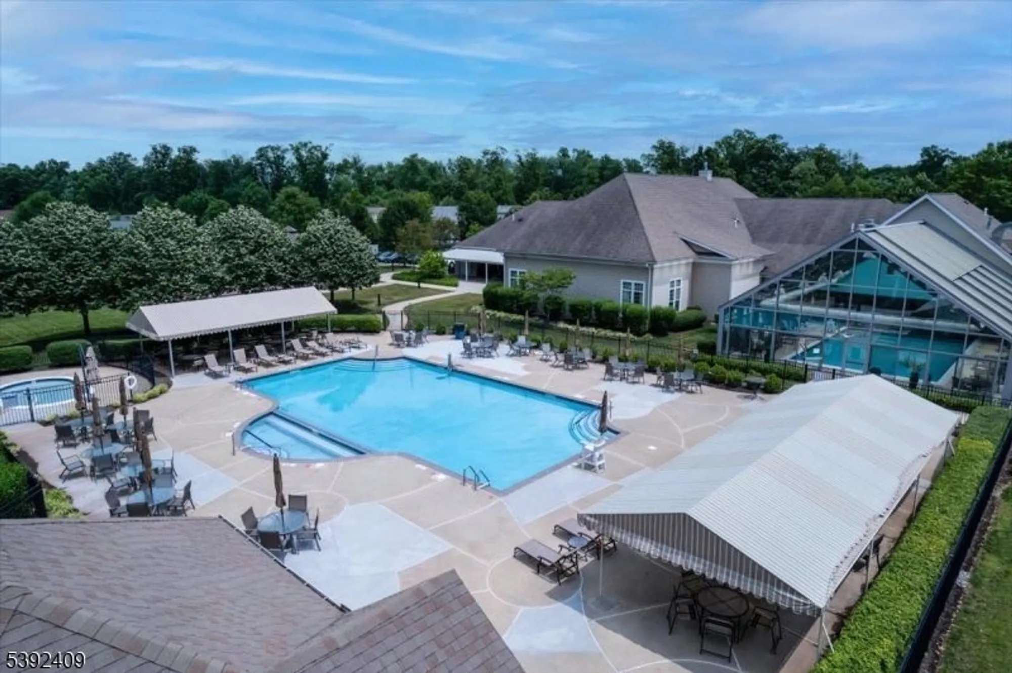 Property Slideshow image 35 of 37 | 29 daulton dr, Somerset, NJ, 08873