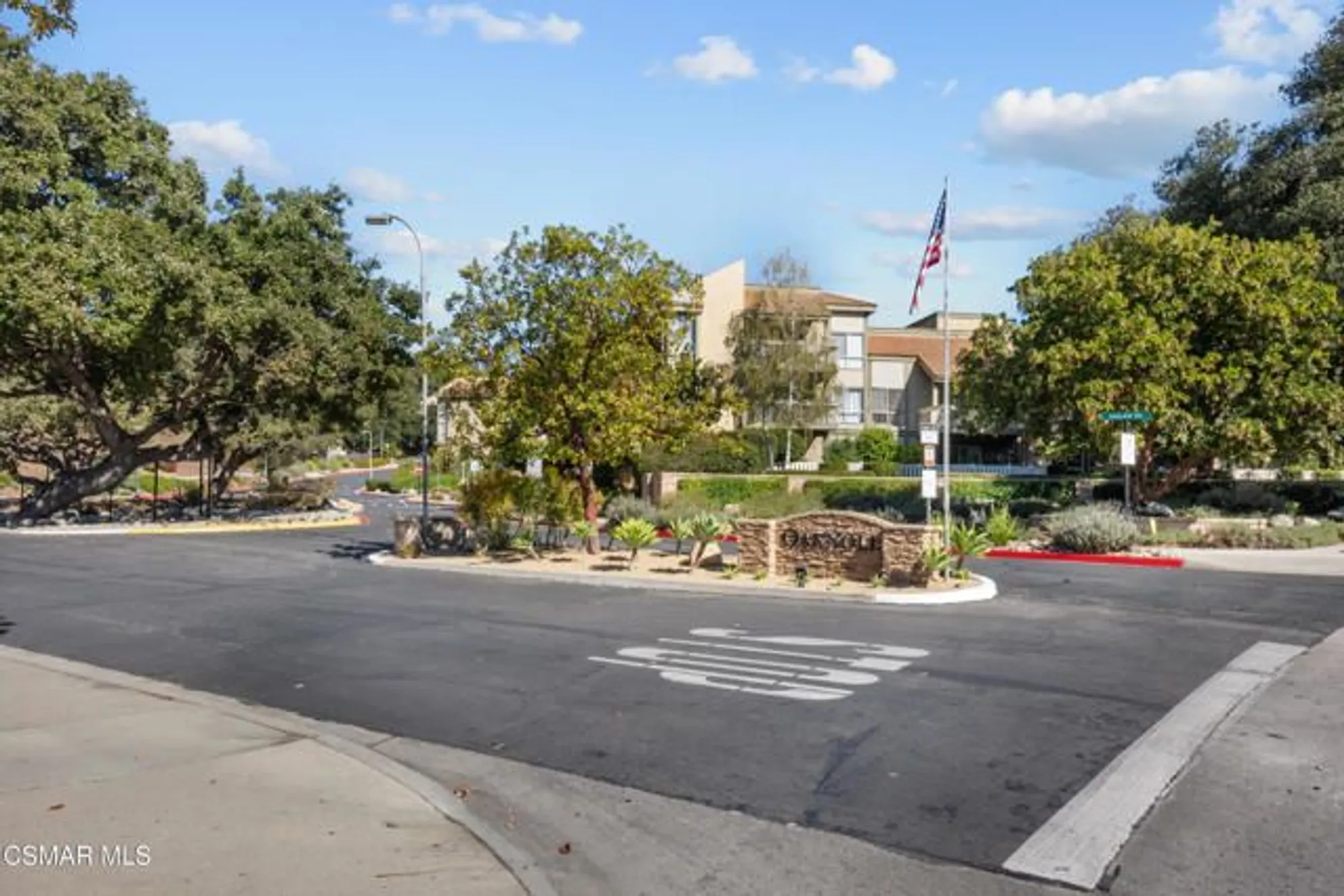 Property Slideshow image 33 of 33 | 351 chestnut hill ct 14, Thousand Oaks, CA, 91360