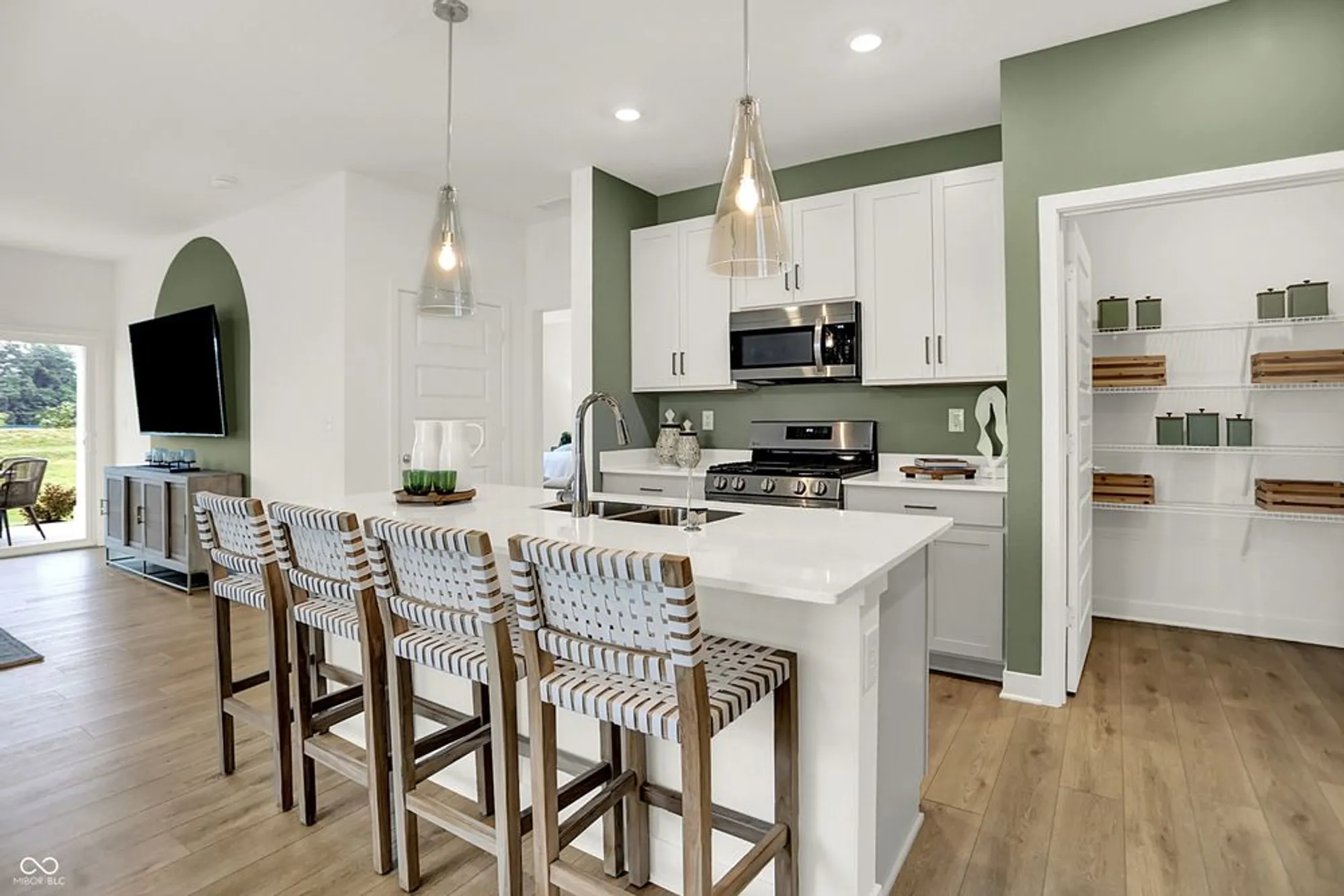 Property Slideshow image 7 of 26 | 5258 foxley park ln, Avon, IN, 46123