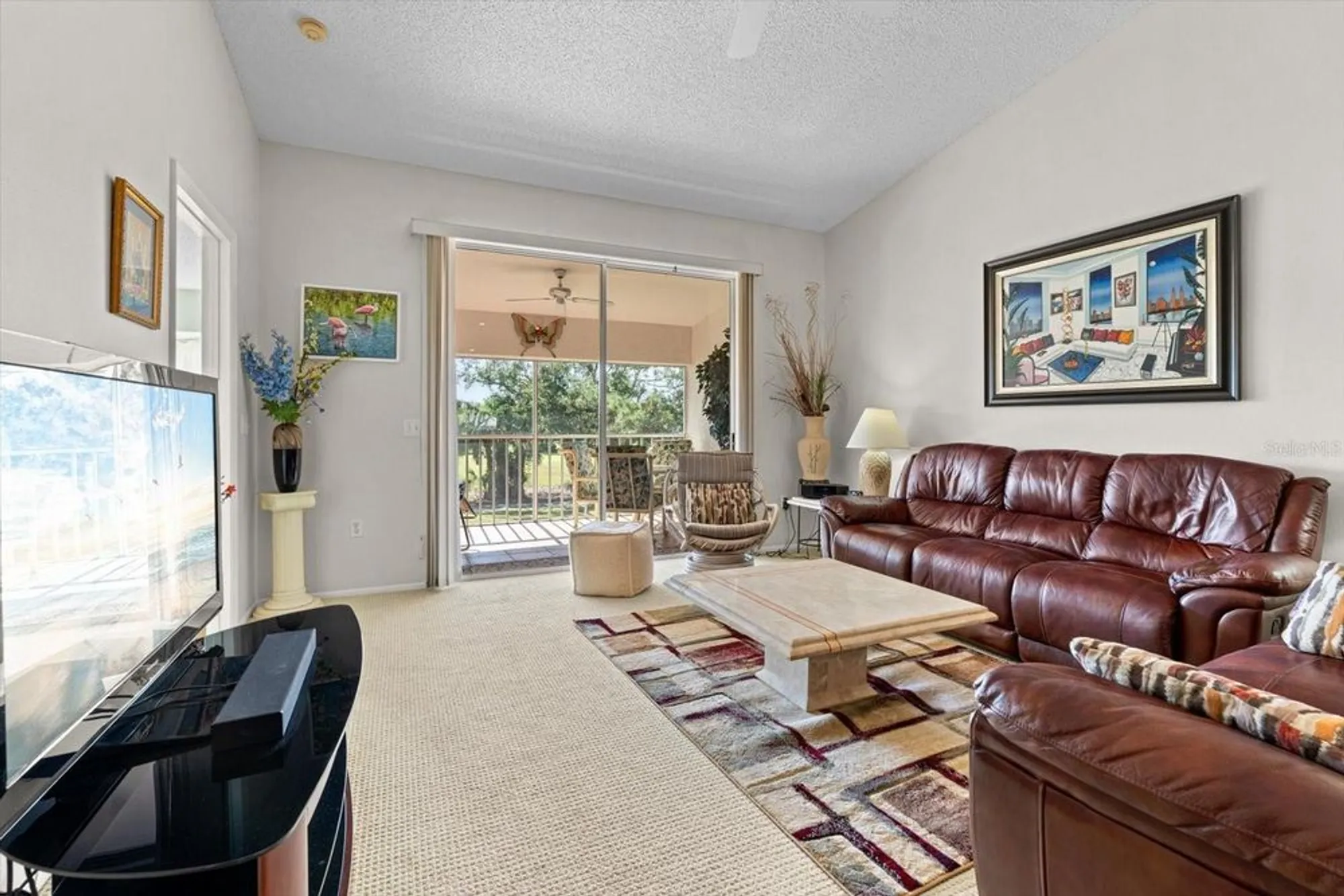Property Slideshow image 6 of 67 | 6908 drewrys blf apt 711, Bradenton, FL, 34203