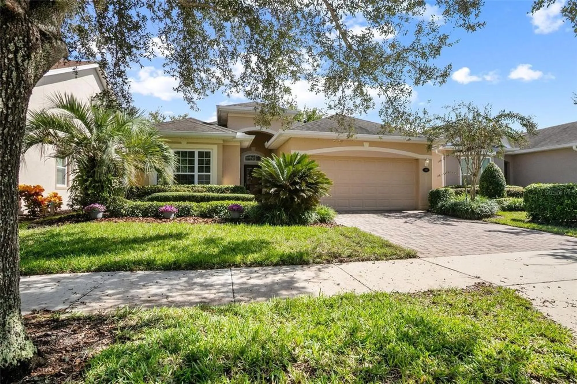 Property Slideshow image 2 of 29 | 1381 hazeldene mnr, Deland, FL, 32724