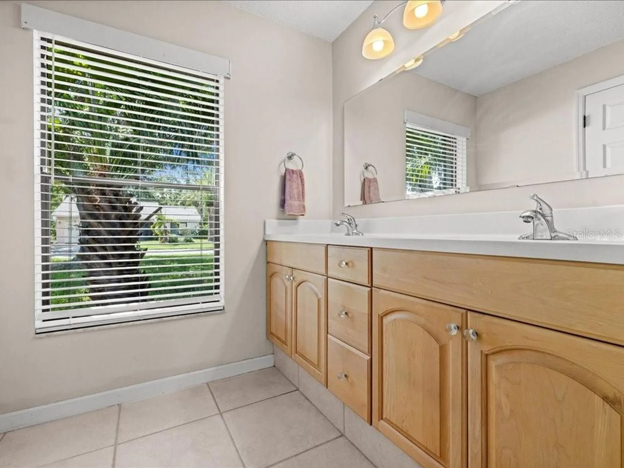 Property Slideshow image 23 of 47 | 411 cypress forest dr, Englewood, FL, 34223