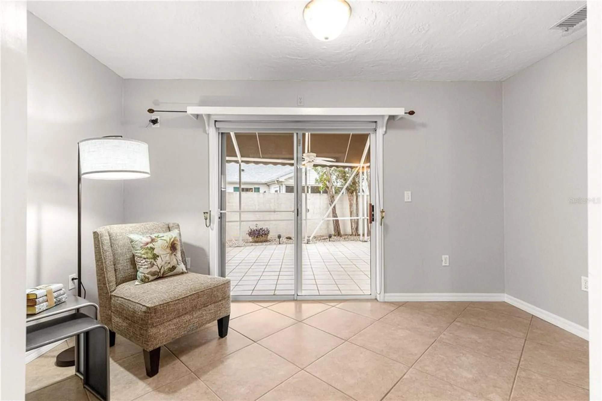 Property Slideshow image 26 of 42 | 748 hernandez dr, The Villages, FL, 32159