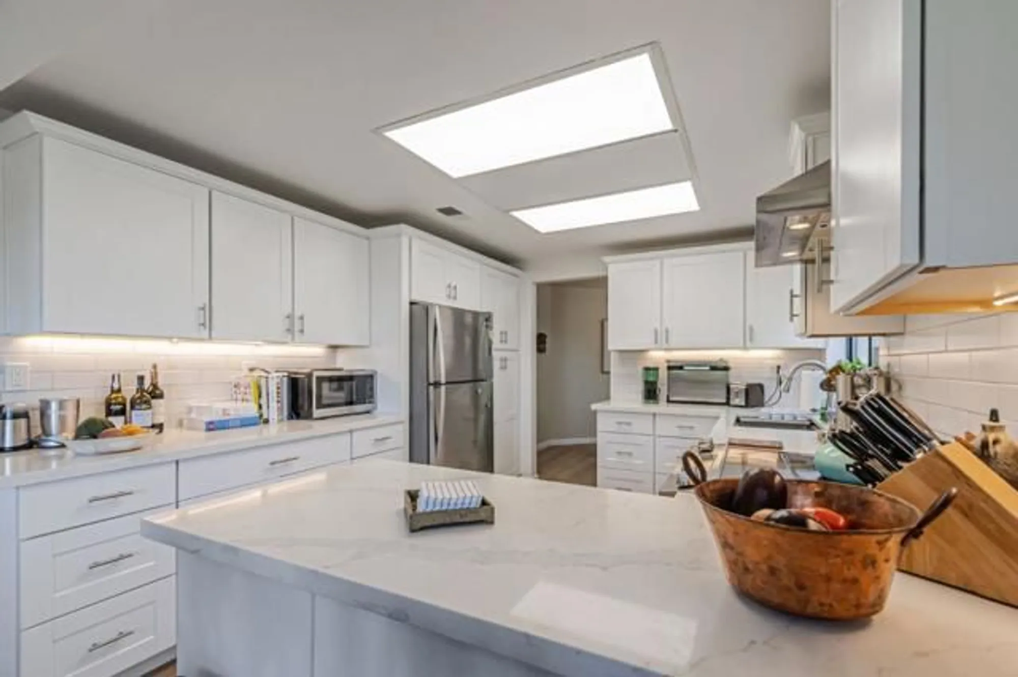 Property Slideshow image 10 of 67 | 8463 traminer ct, San Jose, CA, 95135